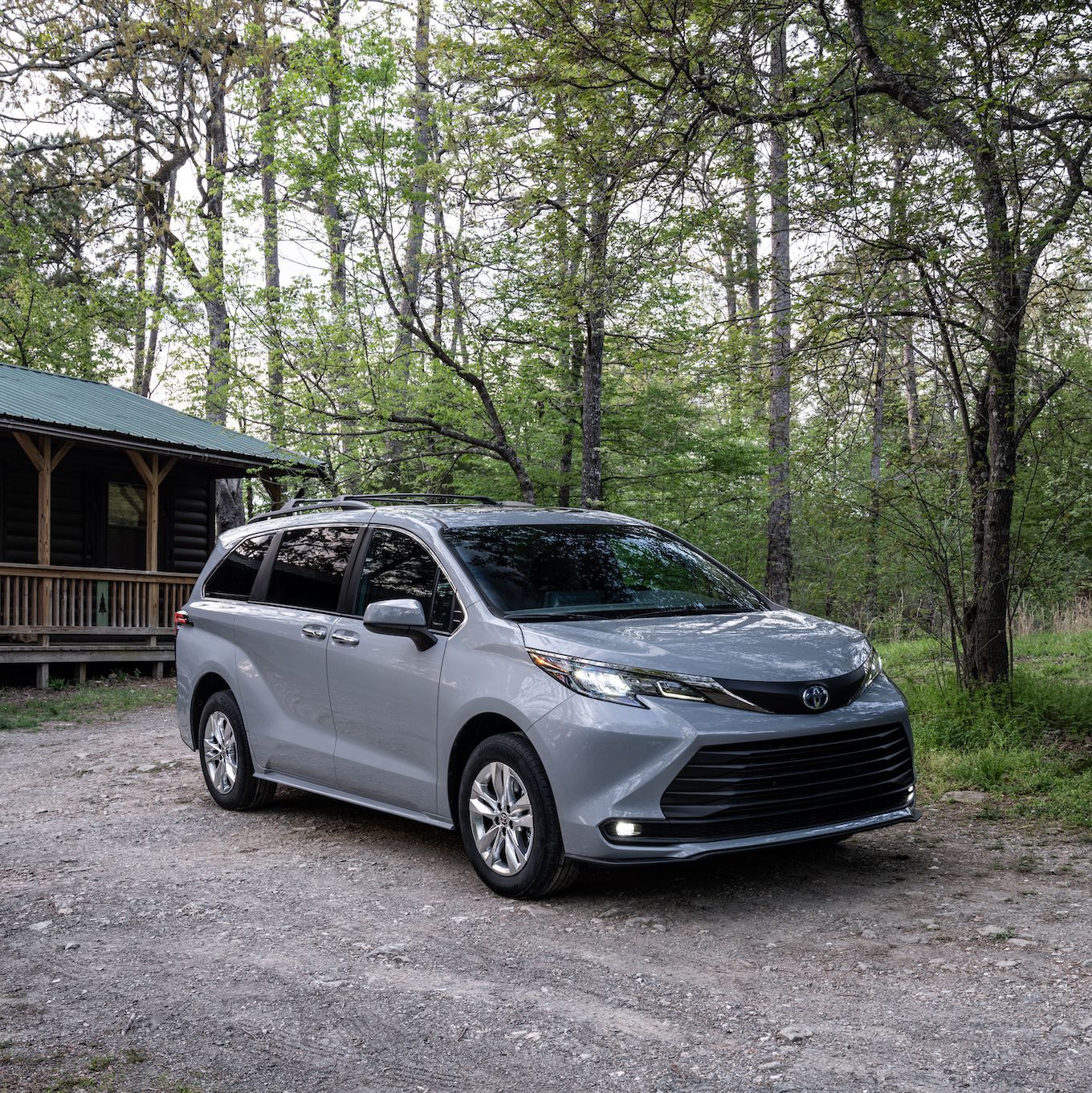 toyota sienna woodland edition