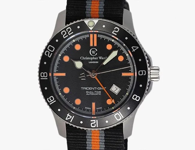 how-to-read-a-bezel-gear-patrol-GMT