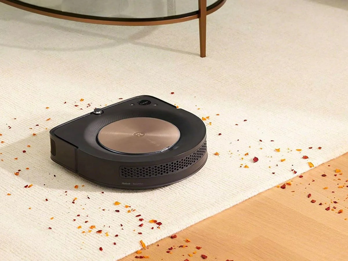 The Complete Buying Guide to iRobot Roombas: Every Model Explained