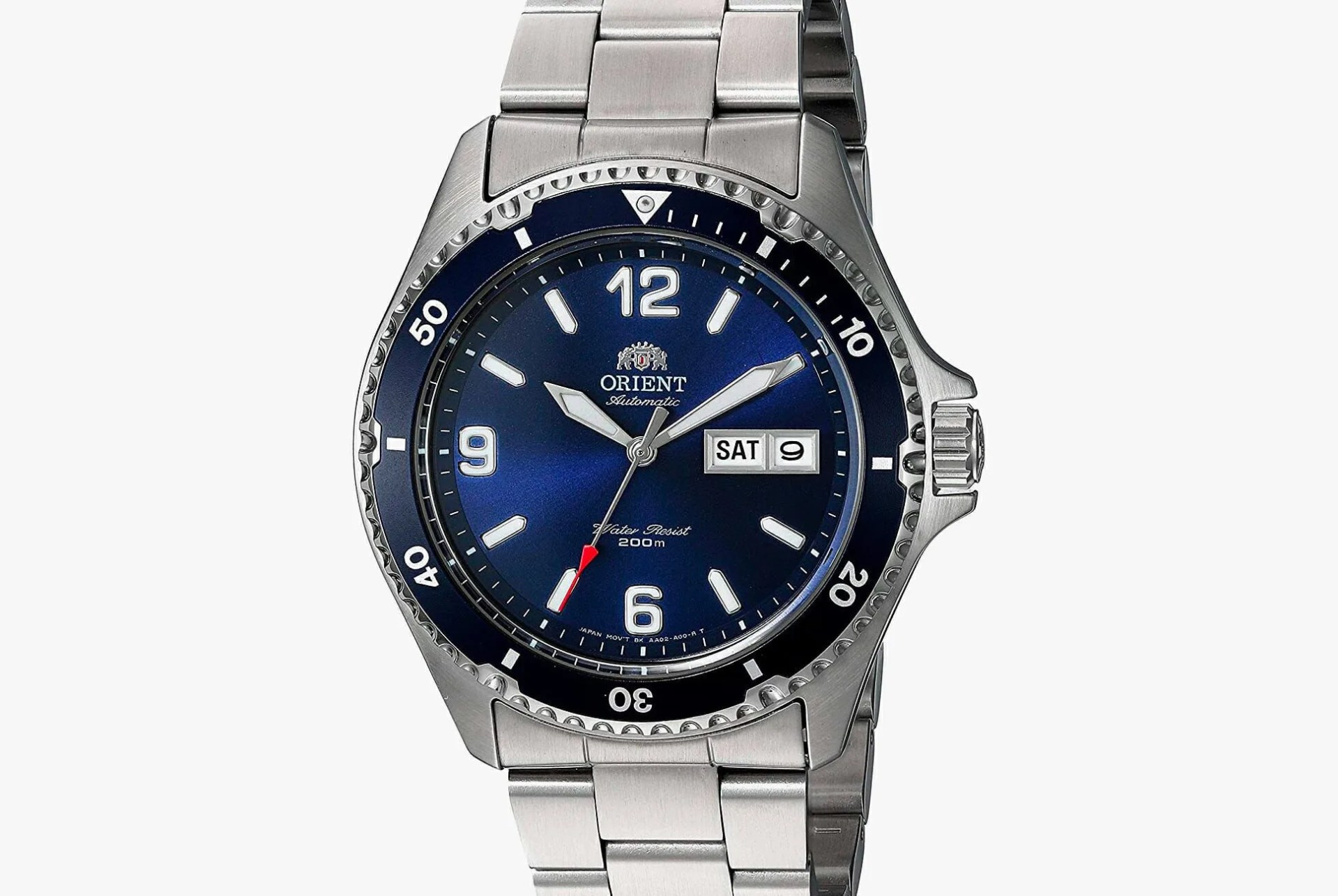Orient-Mako-gear-patrol-blue
