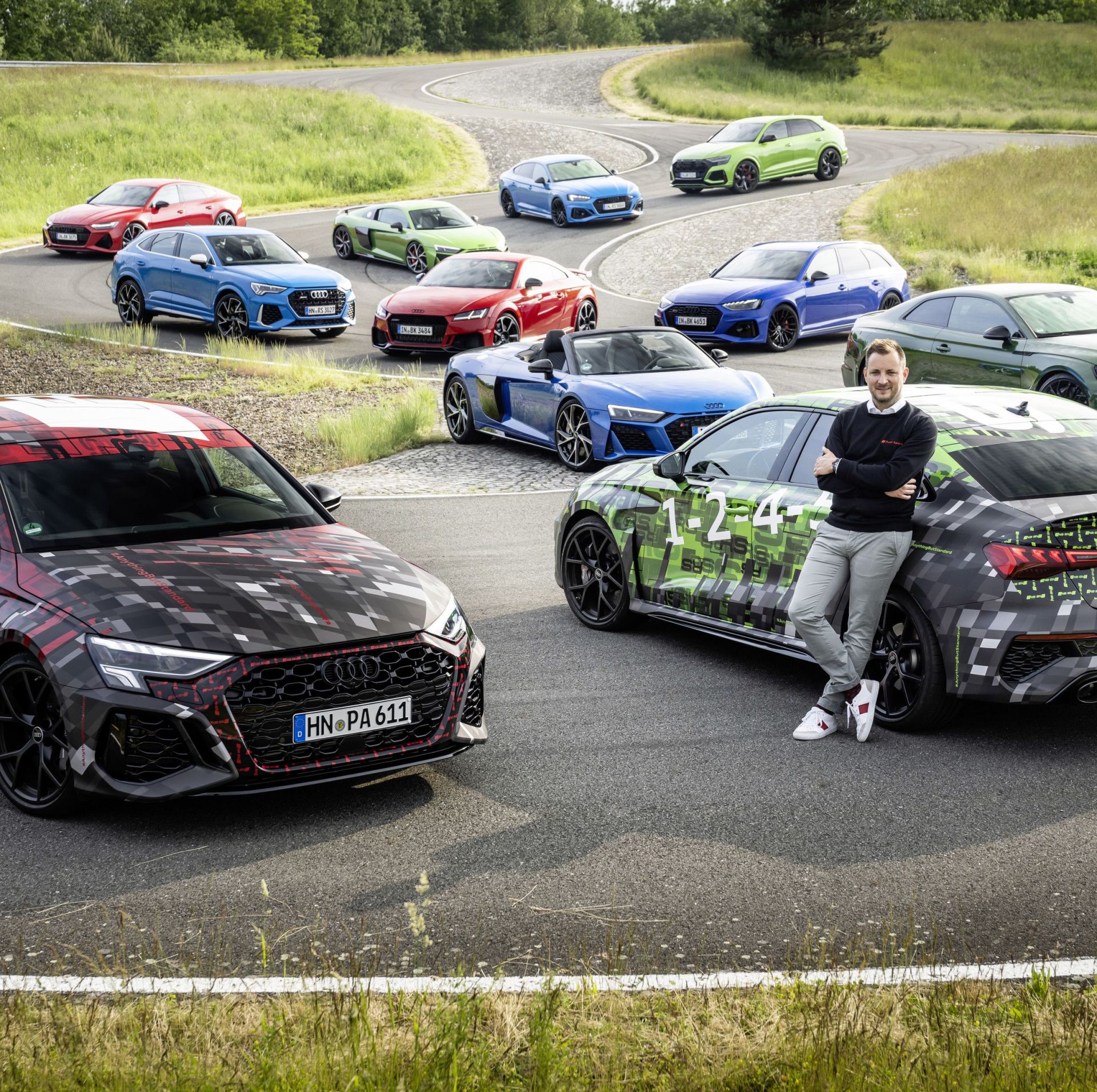 sebastian grams, managing director audi sport gmbh 
rolf michl, head of sales and marketing audi sport gmbh