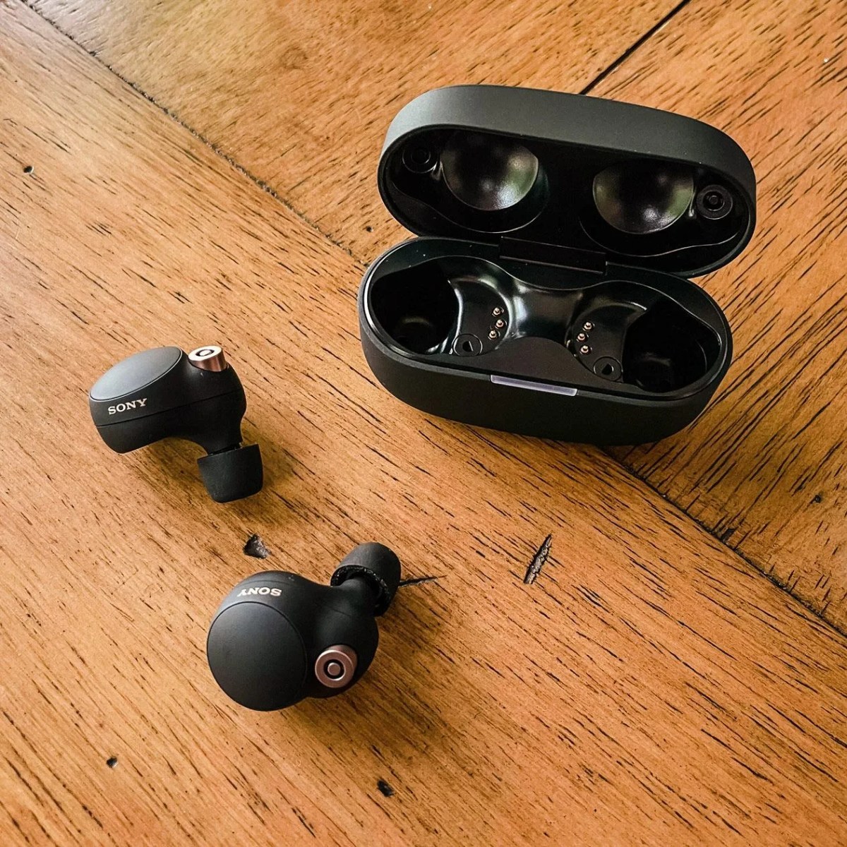 【tsu222】SONY WF-1000XM4 ワイヤレスイヤホン Amazon.com: Sony WF-1000XM4 Industry Leading Noise Canceling Truly