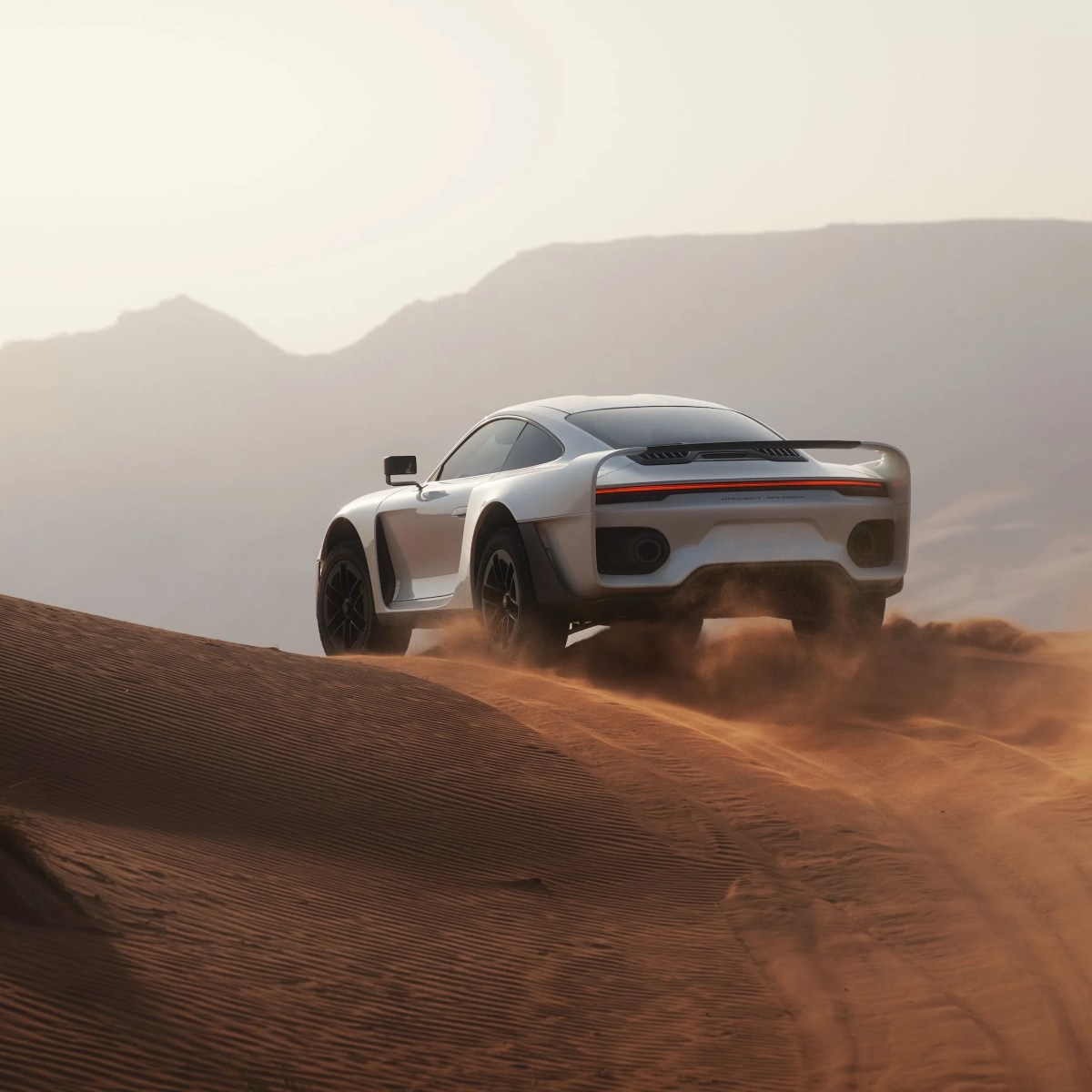  グレンマーティンス This Porsche 911 Turbo Is Actually an Insane Off-Road Sports Car