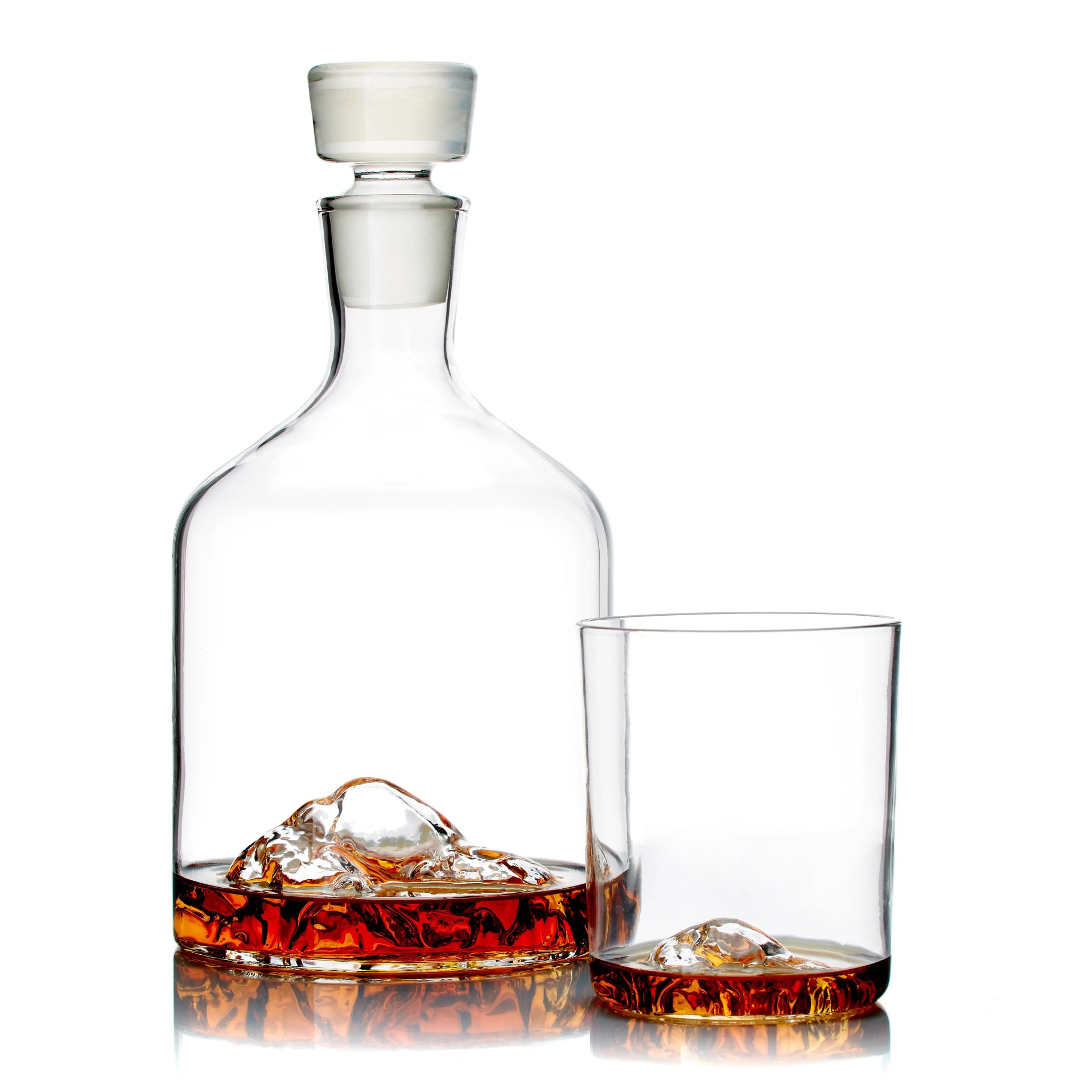 mountain decanter  american mountain set of 4 whiskey glasses