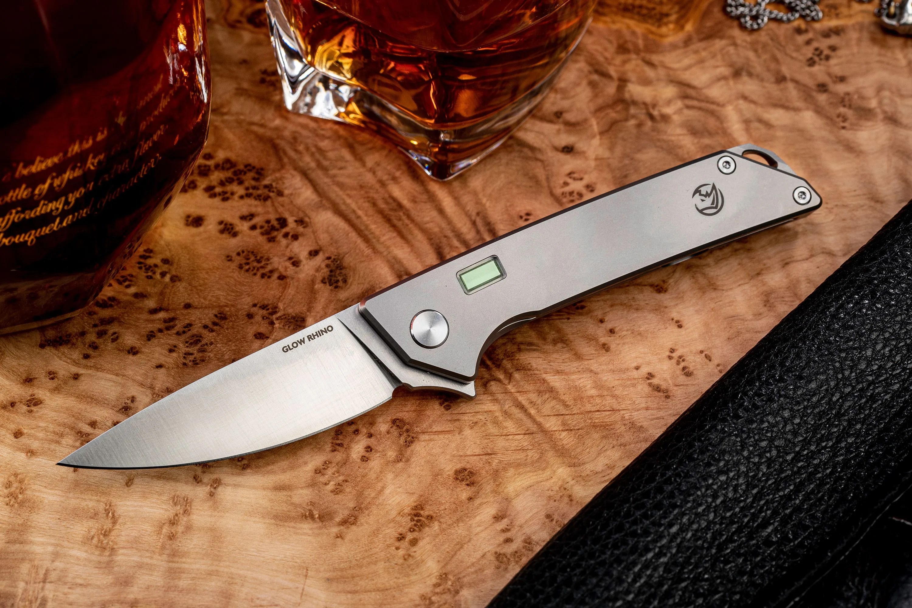 glow rhino edc knife