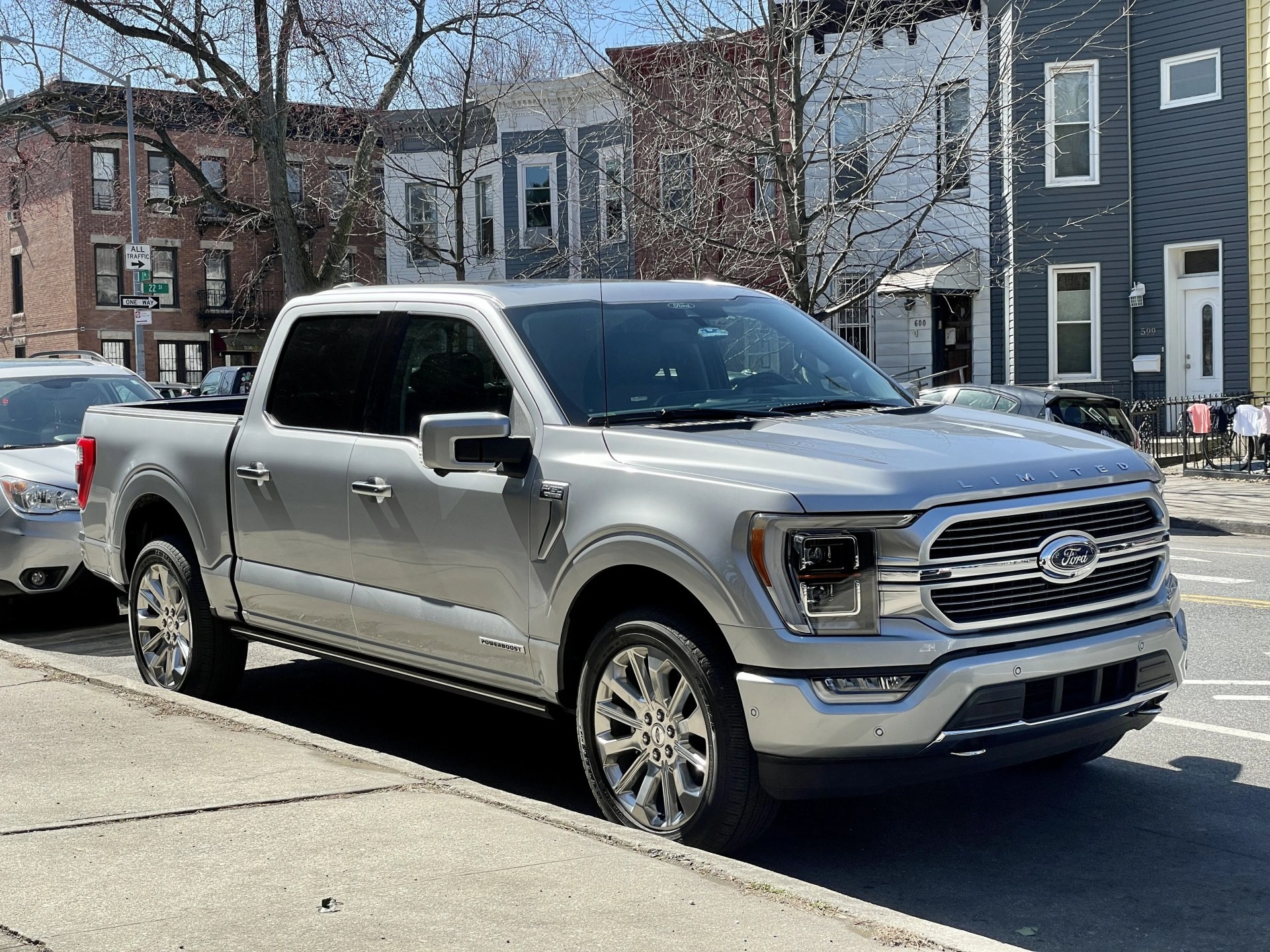 2021 ford f 150 limited silver