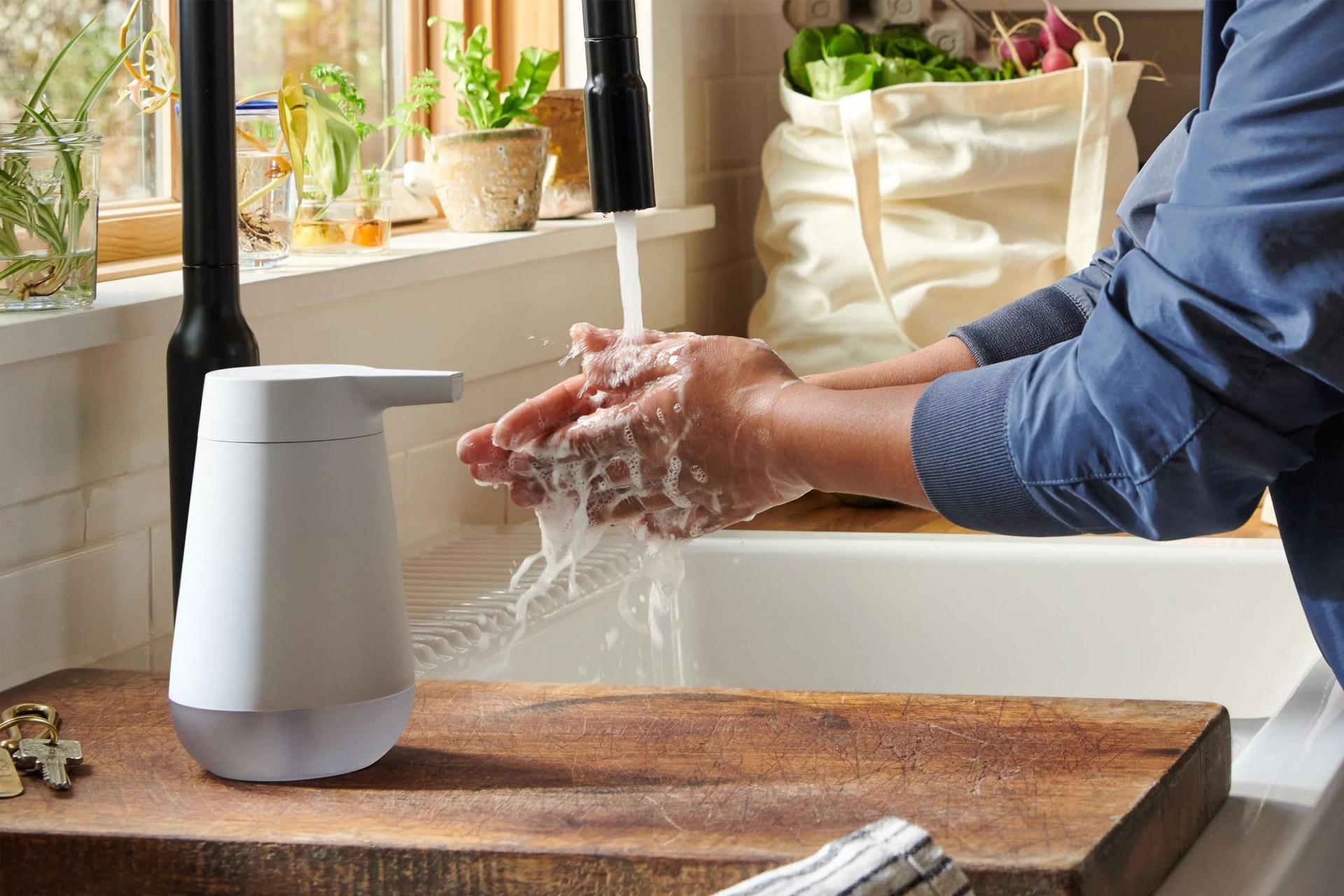 amazon smart soap dispenser