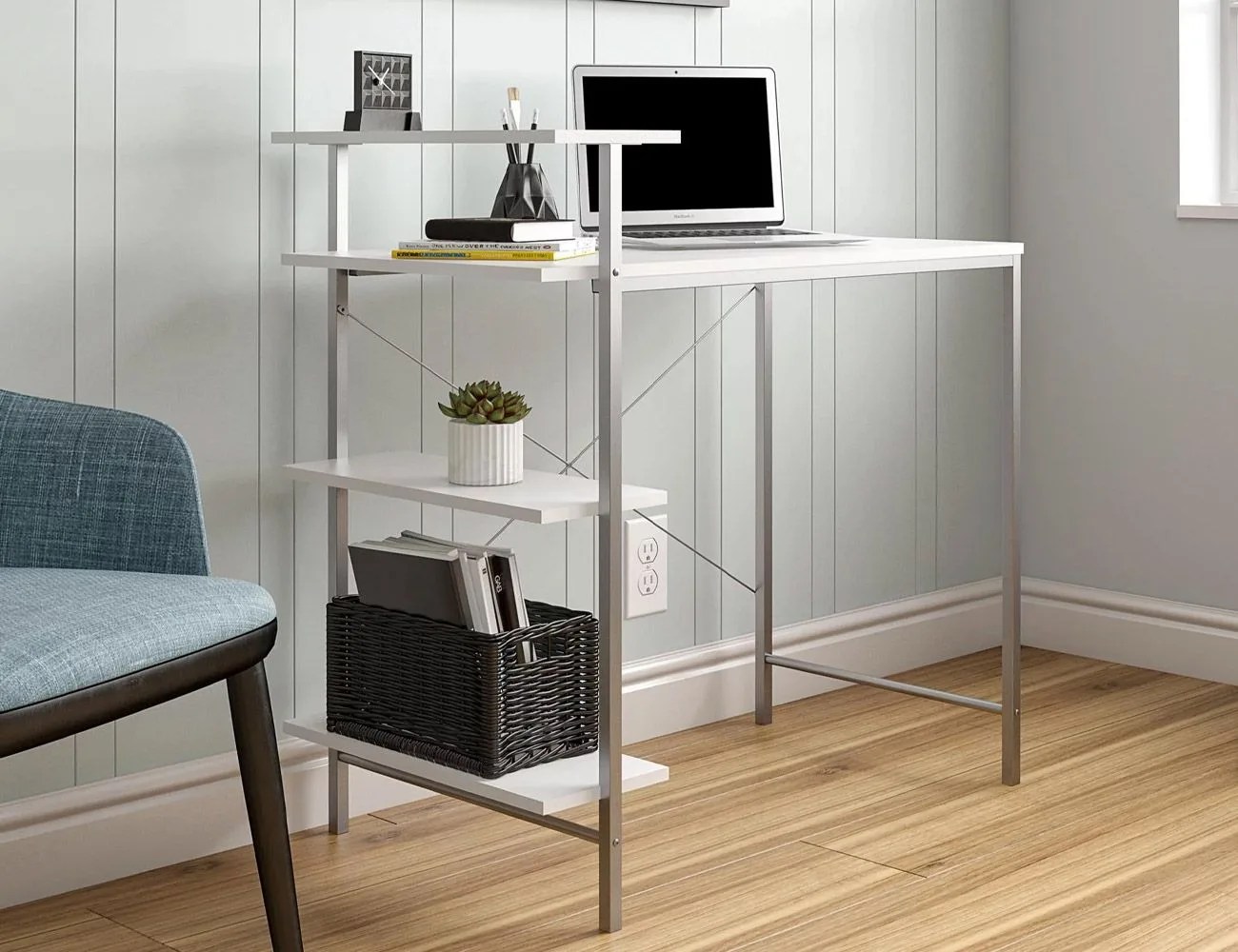 computer desk with side shelves