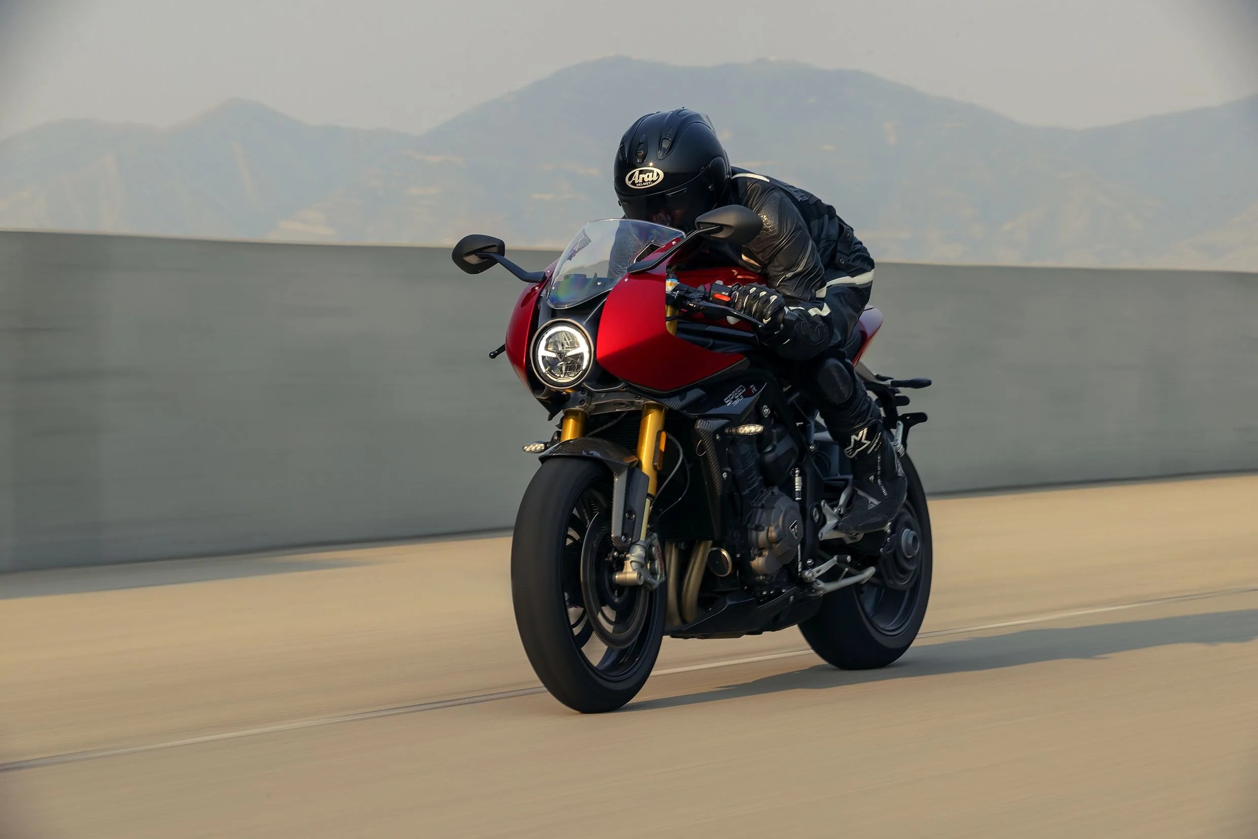 triumph speed triple