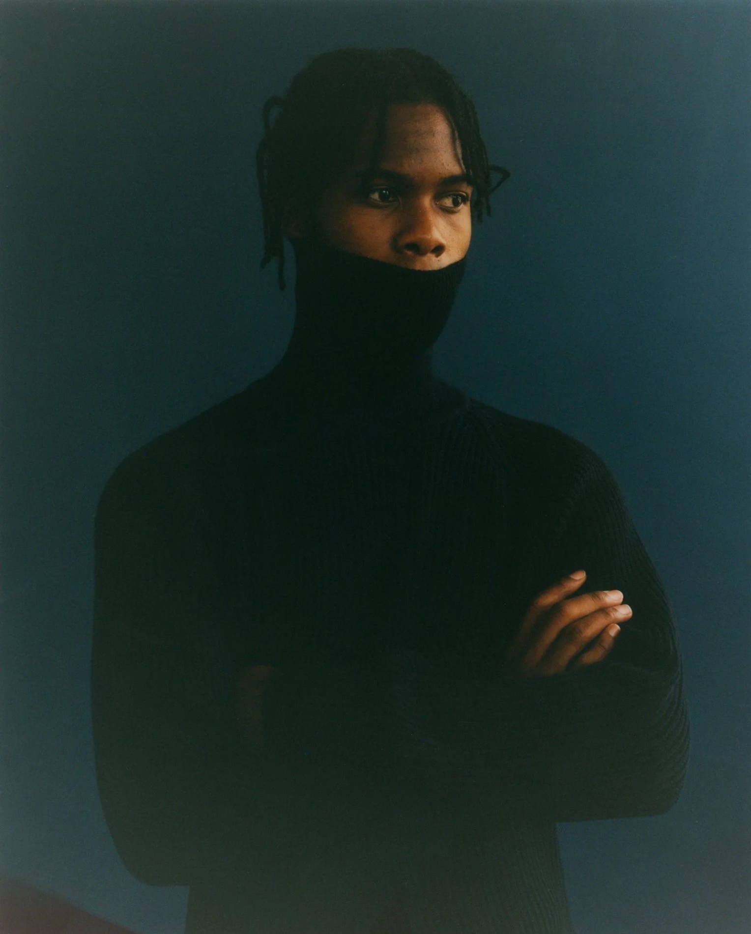 man wearing knickerbocker sweater