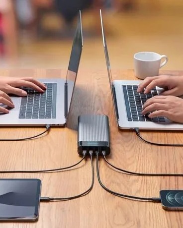 hyperjuice 245w usb c battery pack and gan charger