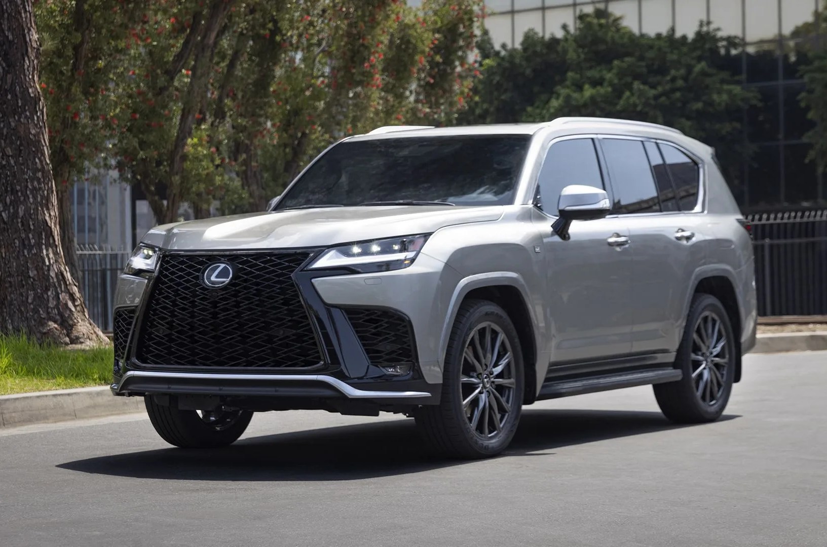 lexus lx 600 f sport