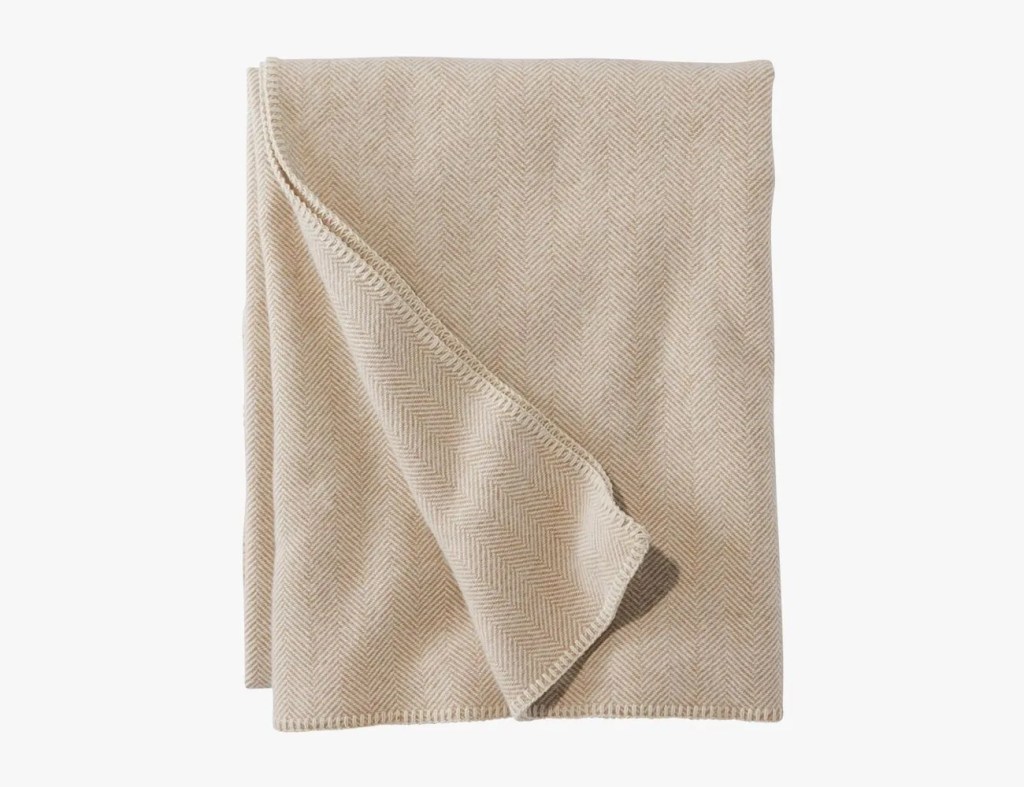 10 Great Wool Blankets to Keep You Warm This Winter Gear Patrol