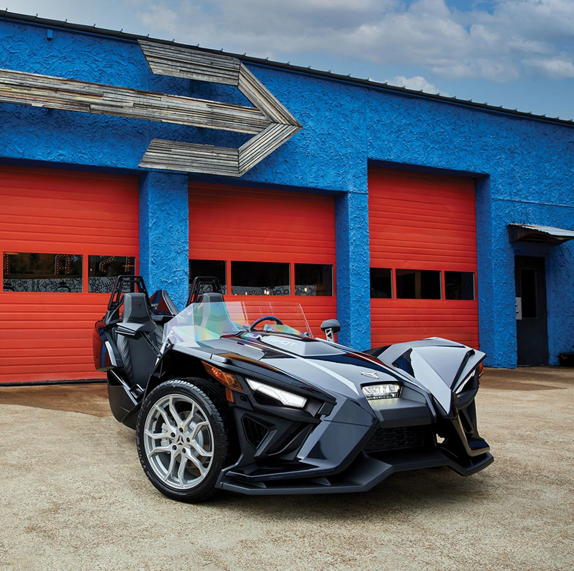 2021 polaris slingshot black car