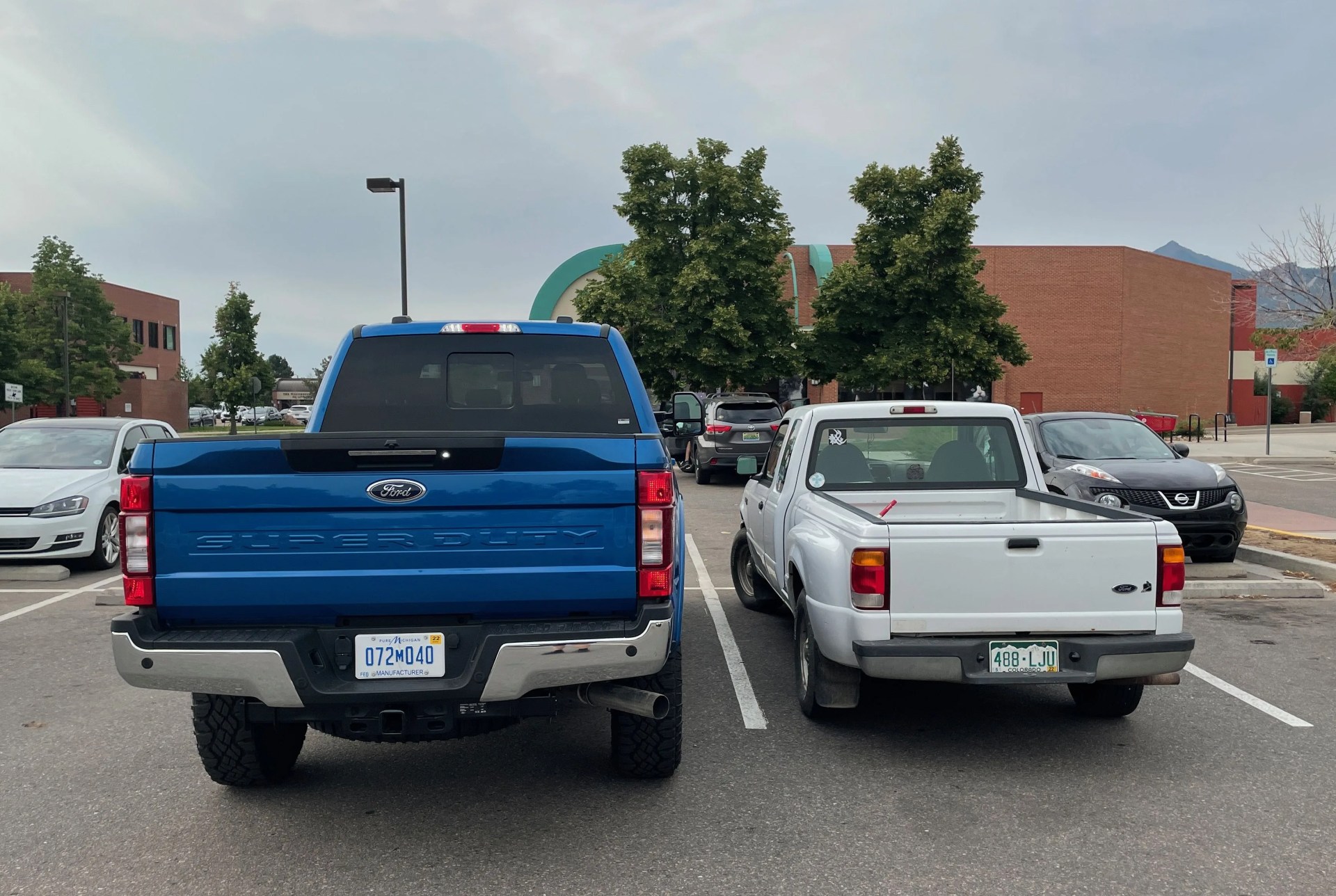 ford f 250 f250 tremor blue