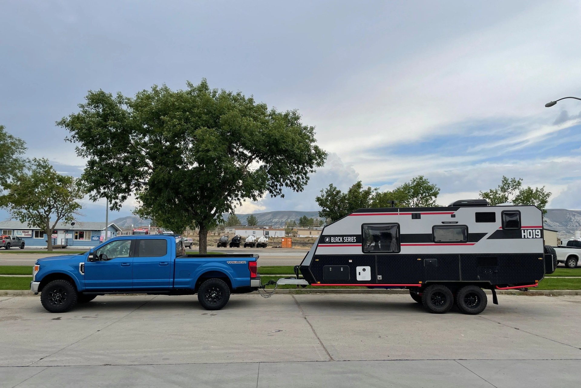 ford f 250 f250 tremor blue