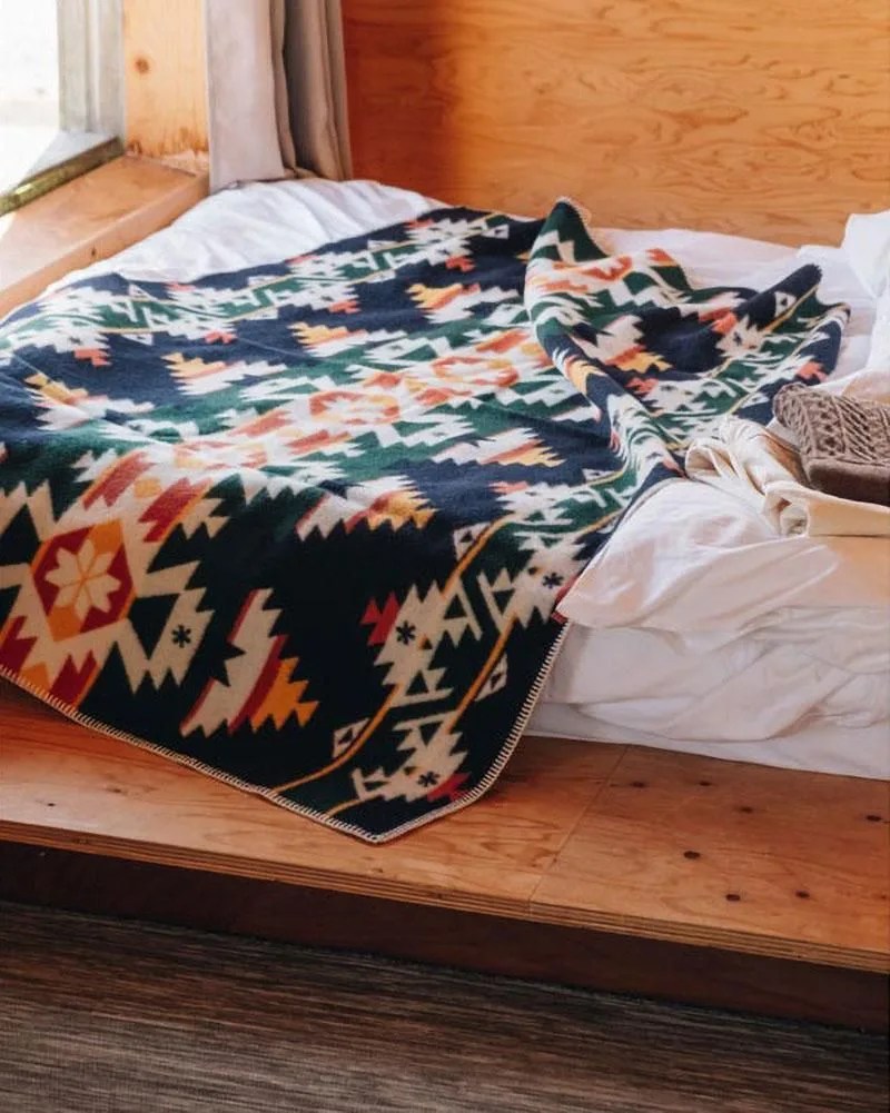 snow peak x pendleton icon blanket