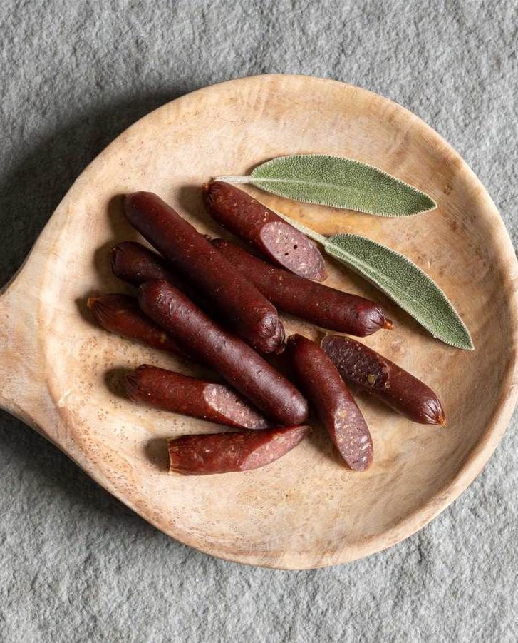 lightly smoked venison links