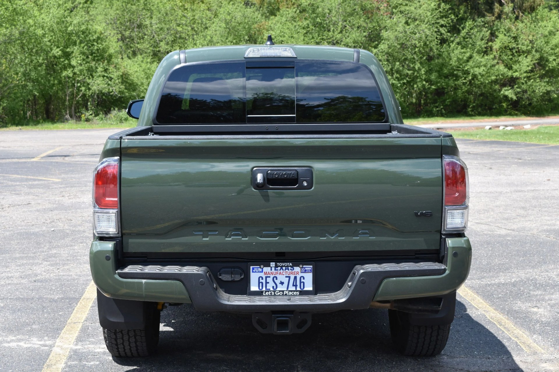 toyota tacoma back view