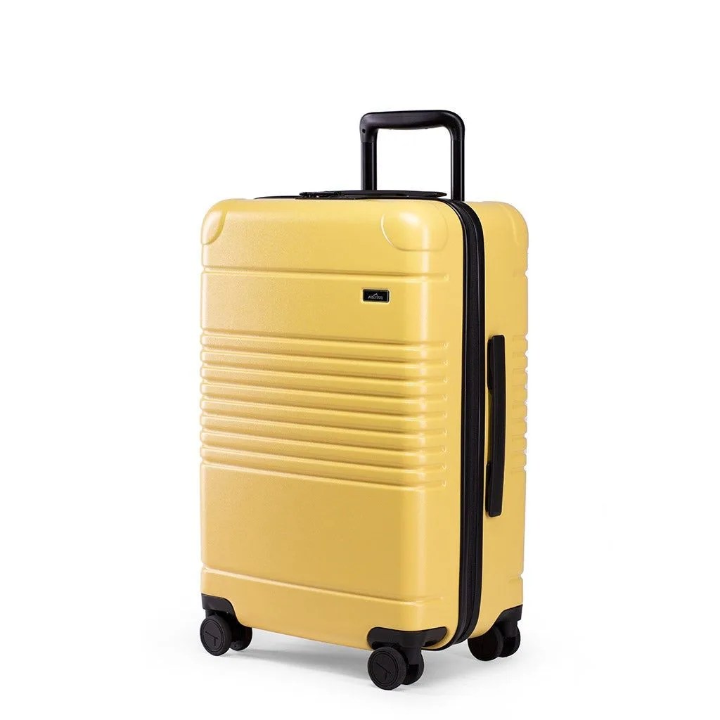 the zipper carry on max