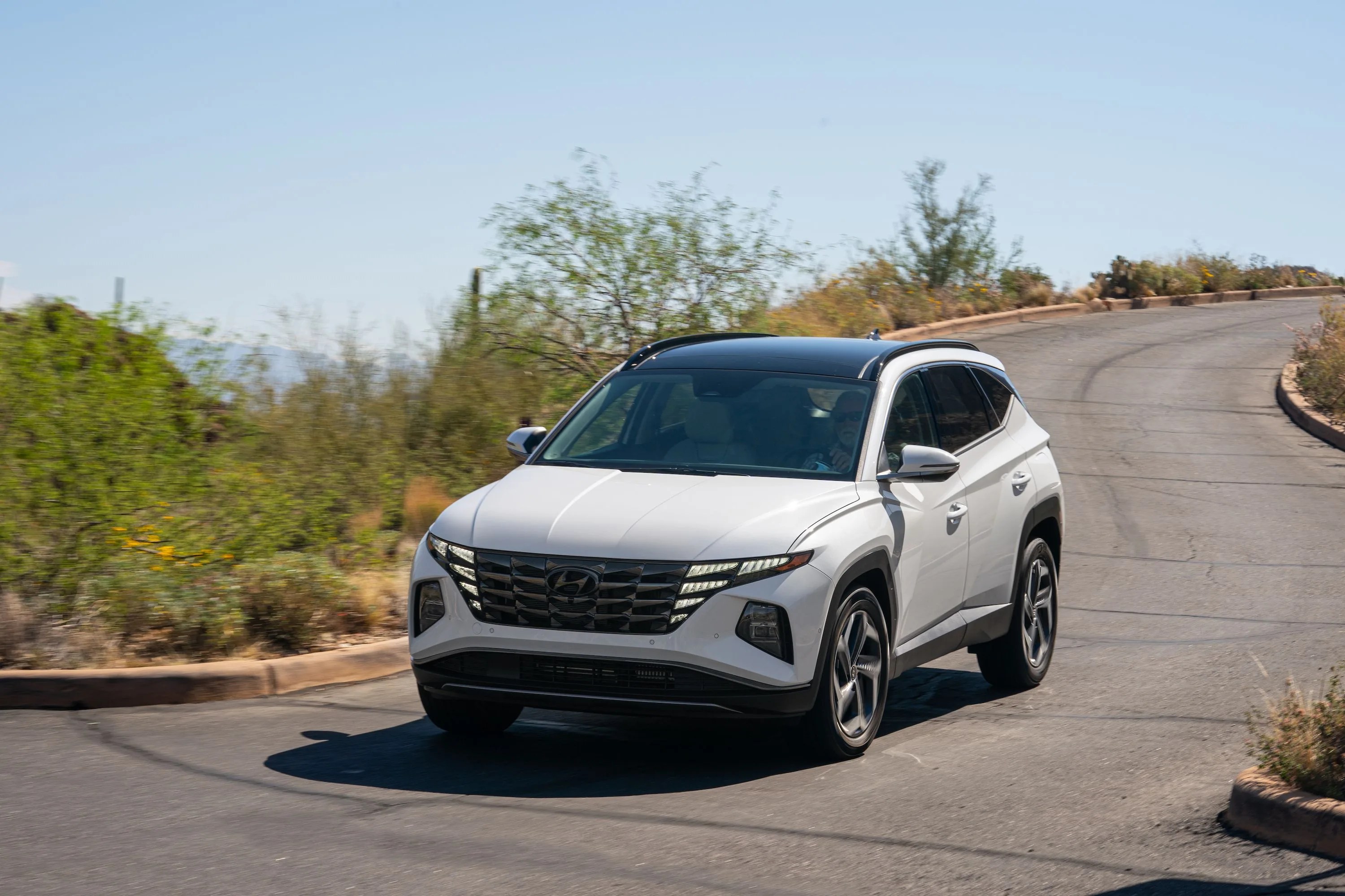 The 2022 Hyundai Tucson Hybrid Is Anything But a Common Crossover ...