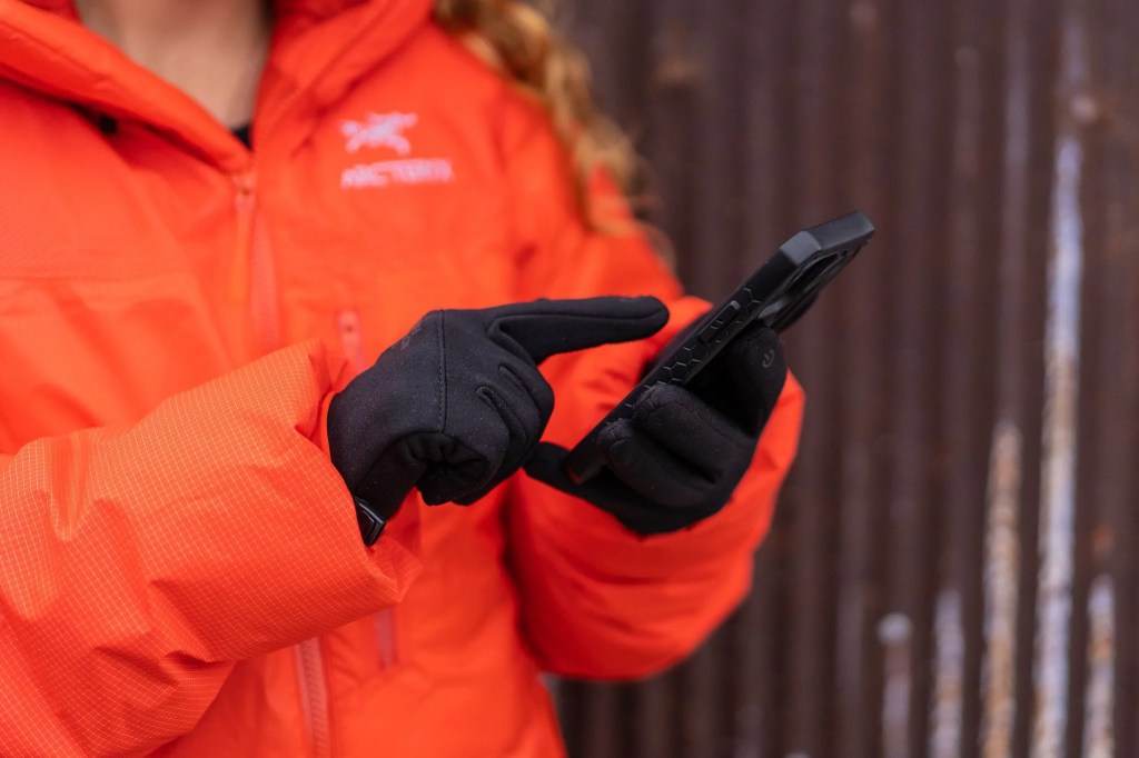 How Touchscreen Gloves Actually Work Gear Patrol