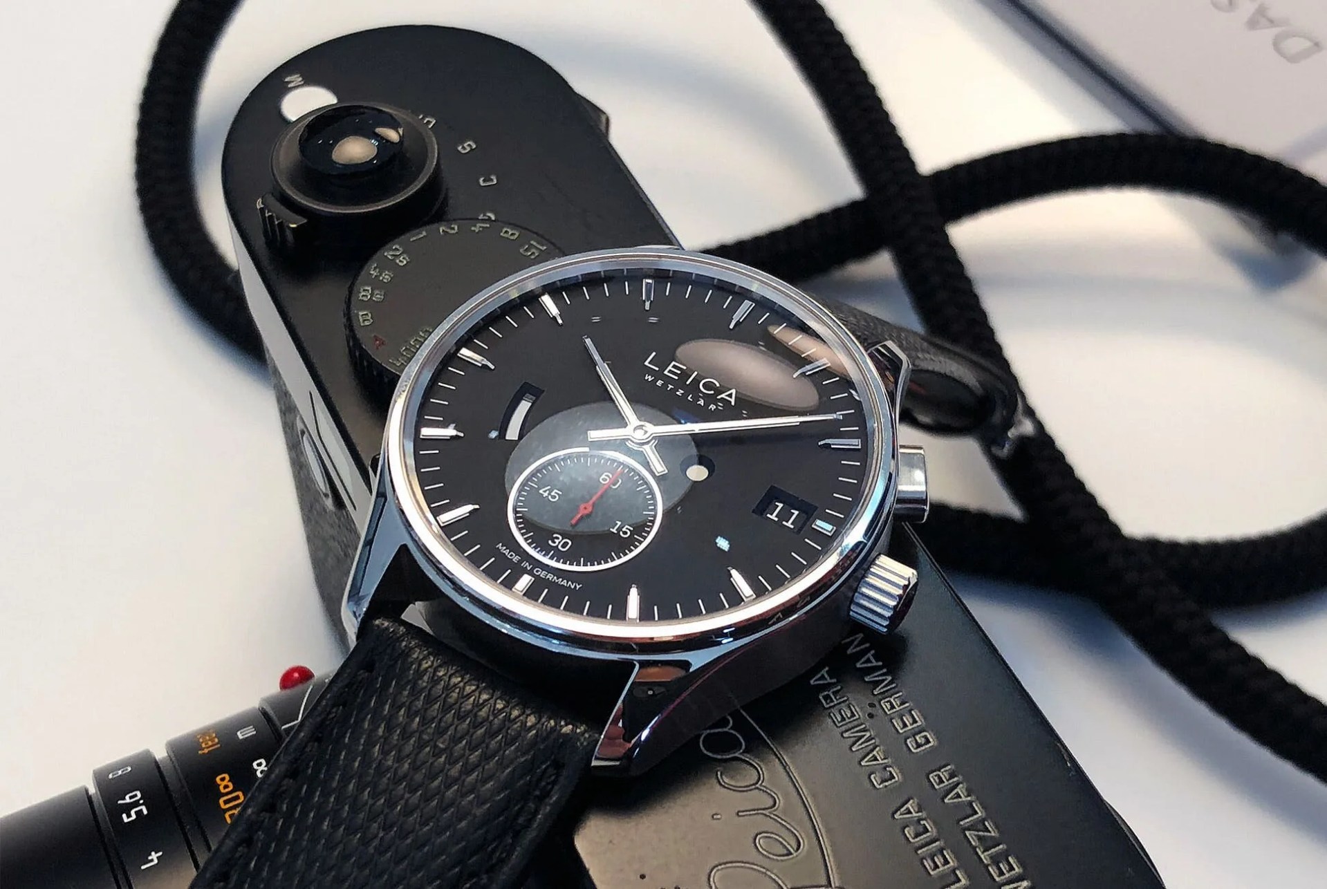 leica watch