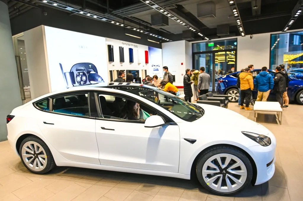 tesla flagship store in shanghai