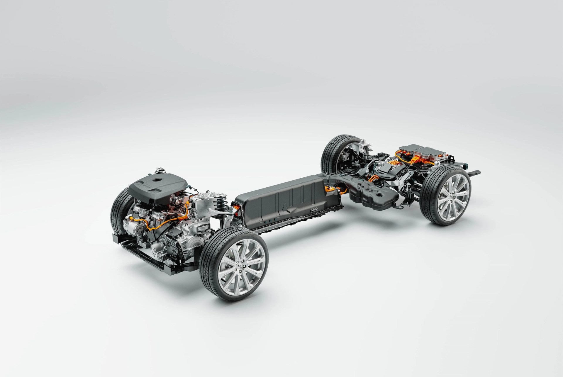 volvo t8 recharge powertrain