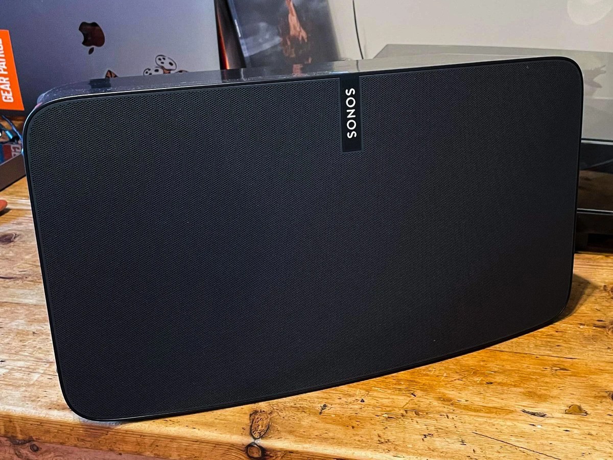 Why a Discontinued Sonos Speaker Is Still in Absurdly High Demand