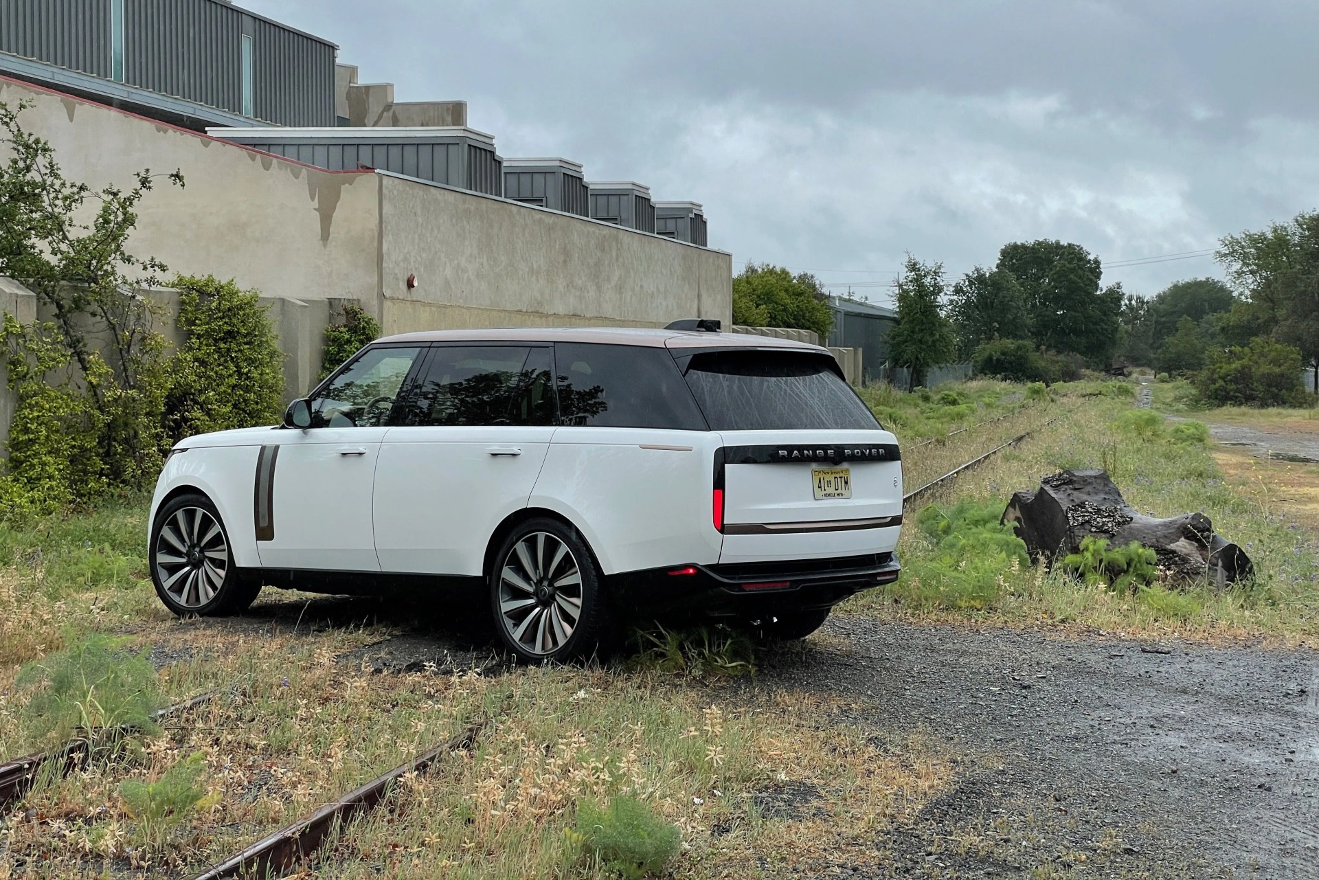 2022 land rover range rover in california