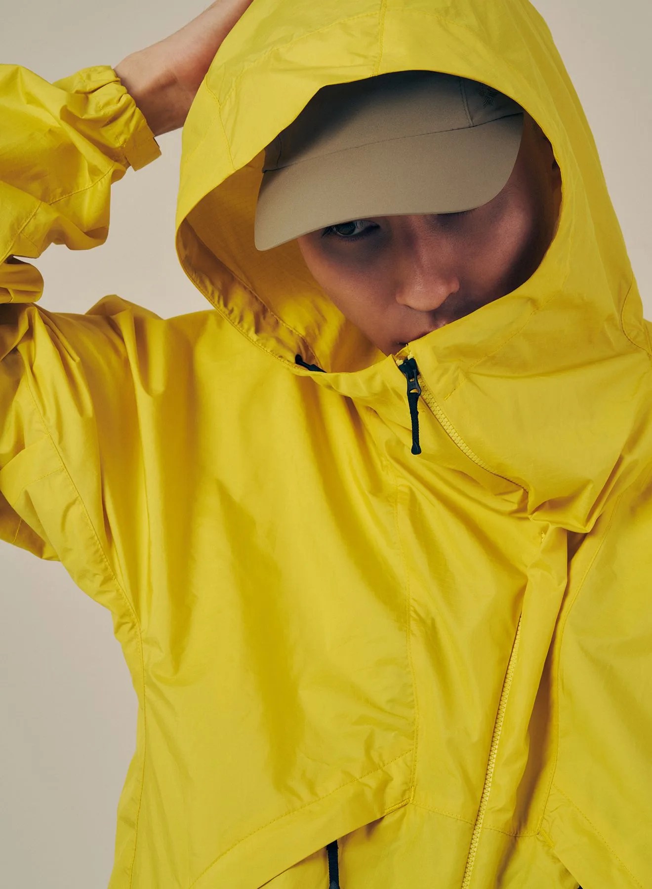 goldwin rip stop light jacket