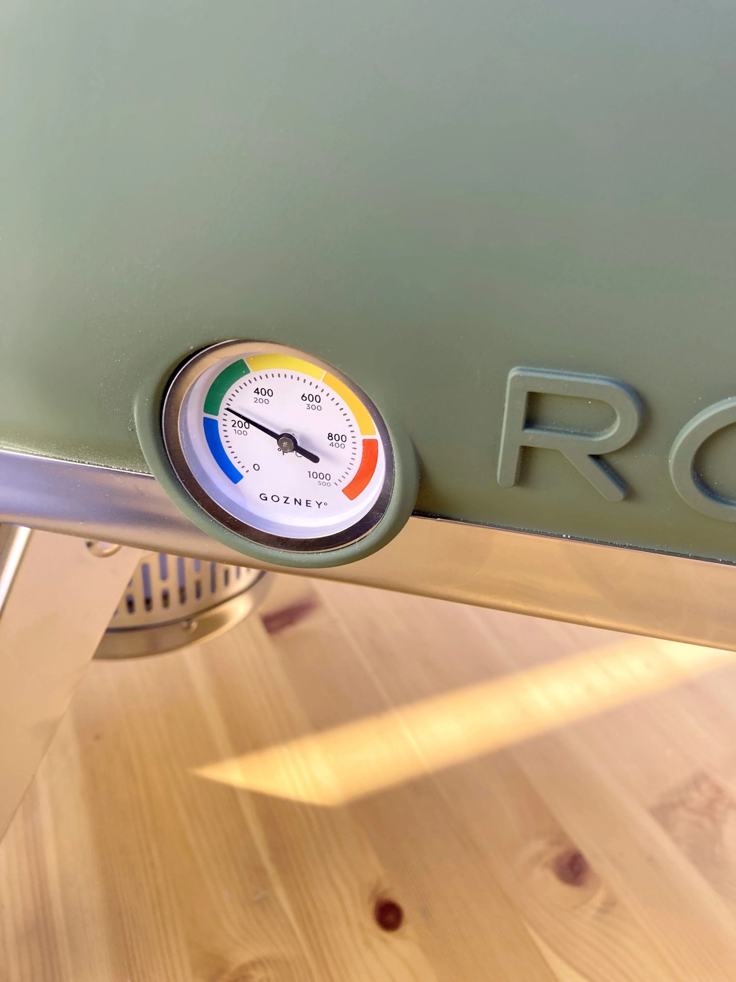 gozney roccbox pizza oven