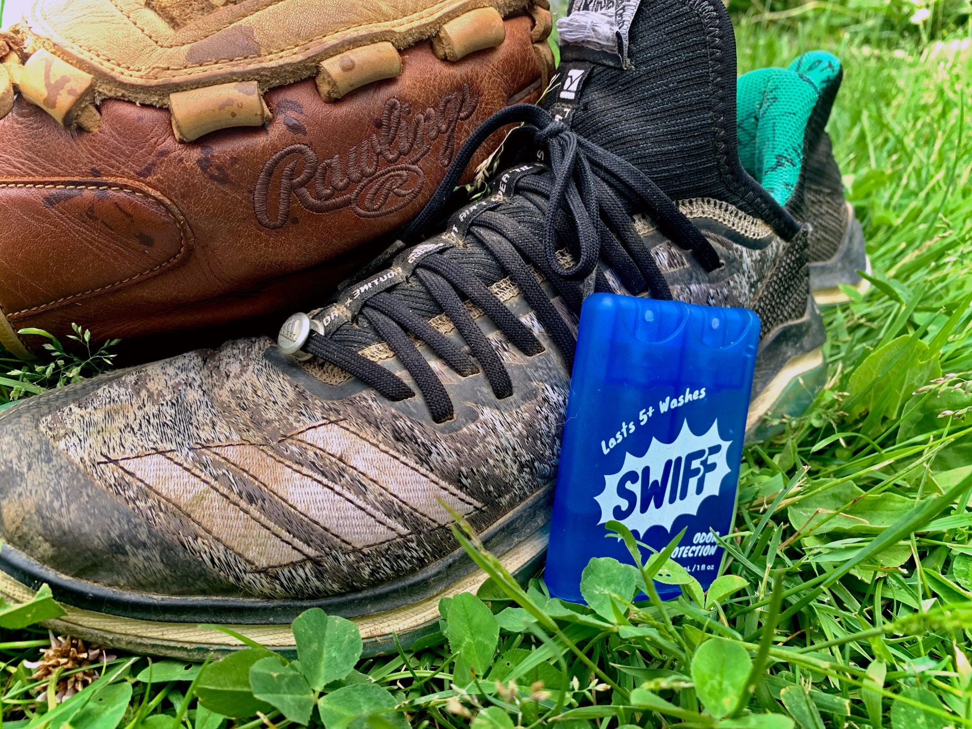 swiff spray deodorant with shoes