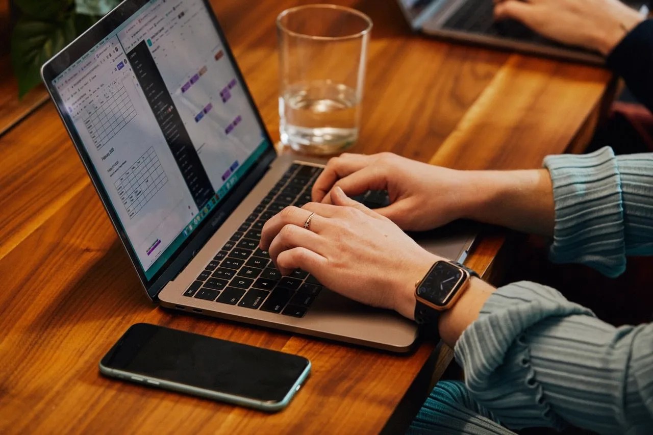 gear patrol hiring editor