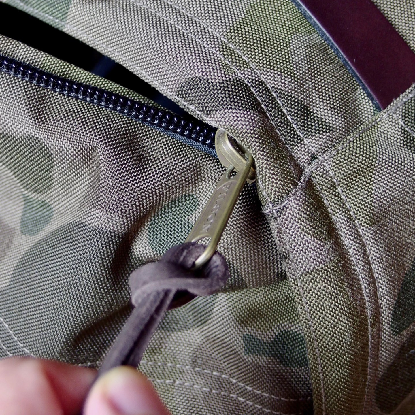 filson dryden backpack zipper and leather handle