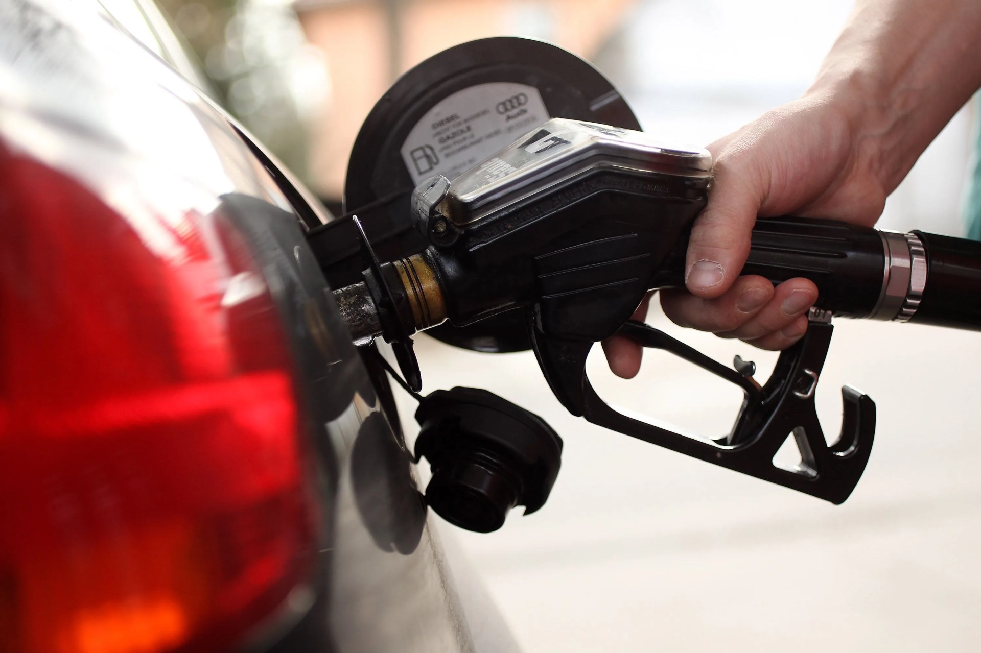 koehler urges higher gas prices