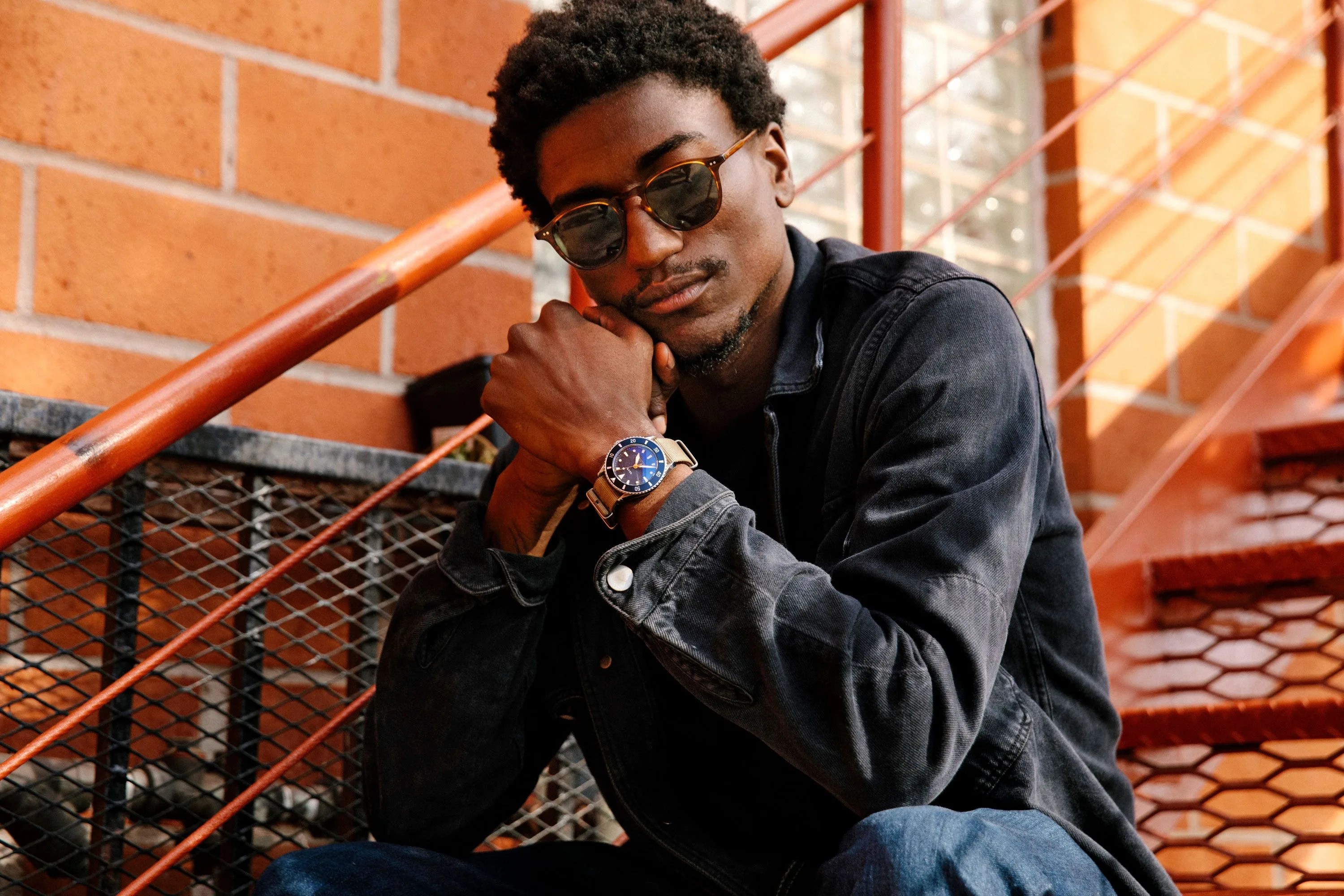 man wearing vaer d4 meridian watch