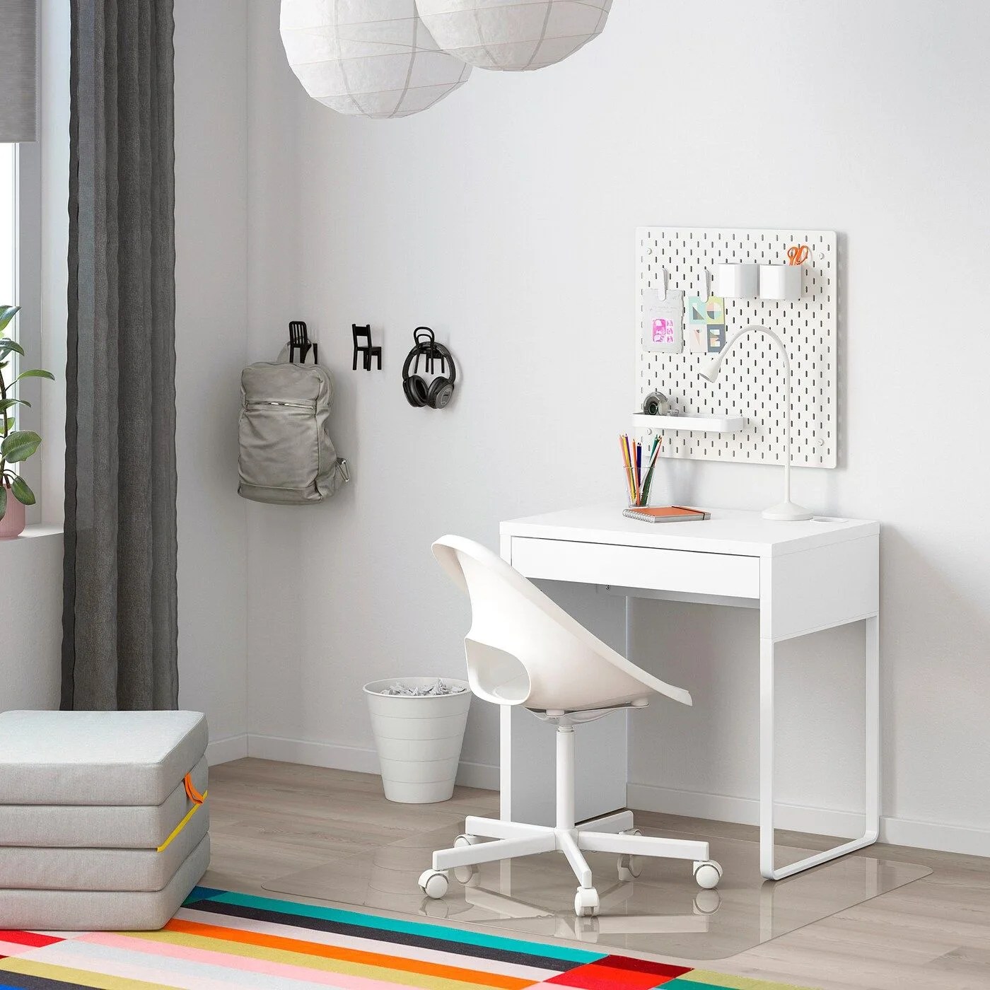 The 17 Best Desks for Small Spaces | Gear Patrol