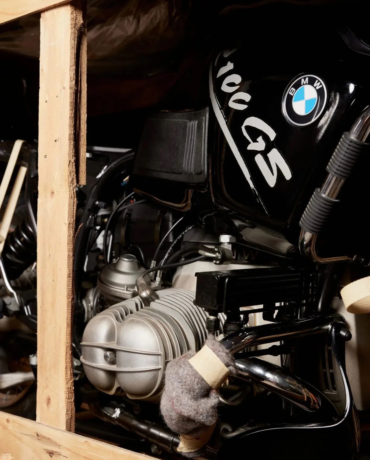 1995 bmw r100gs pd classic in factory crate
