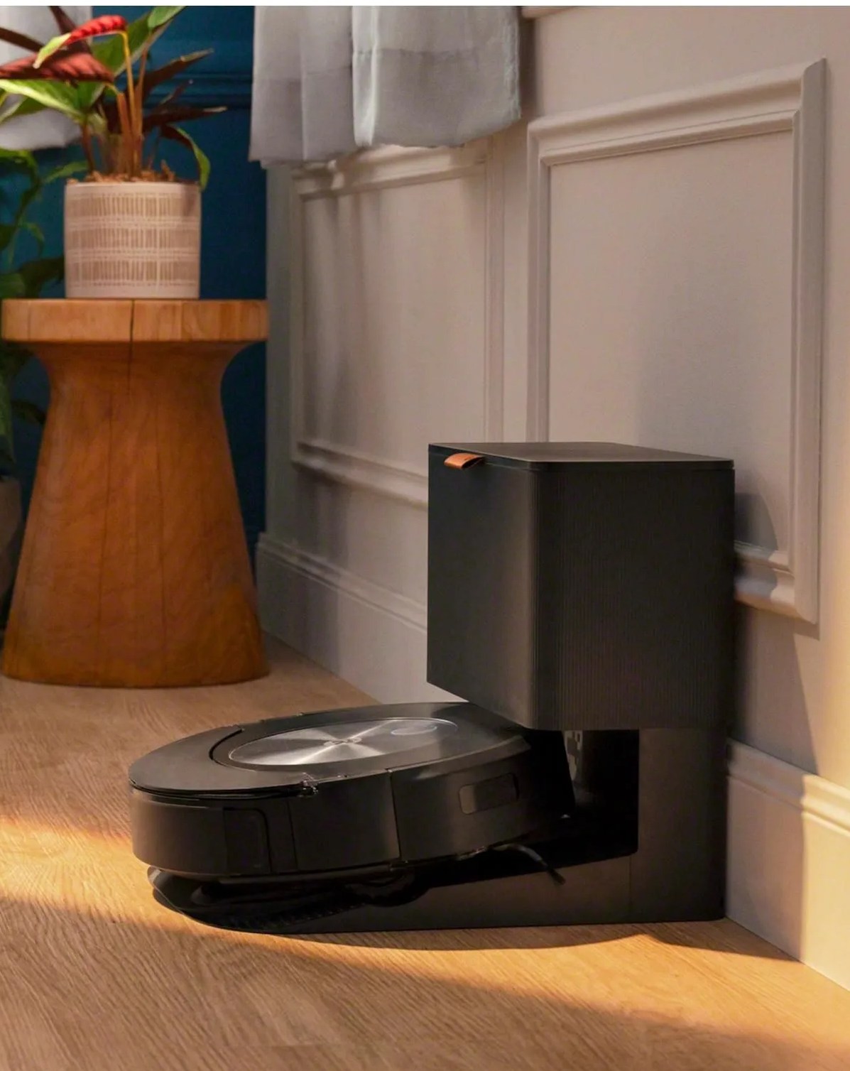 roomba combo™ j7 robot vacuum and mop