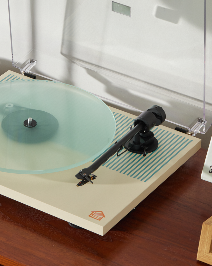 houseplant hp1 phono bt record player by project