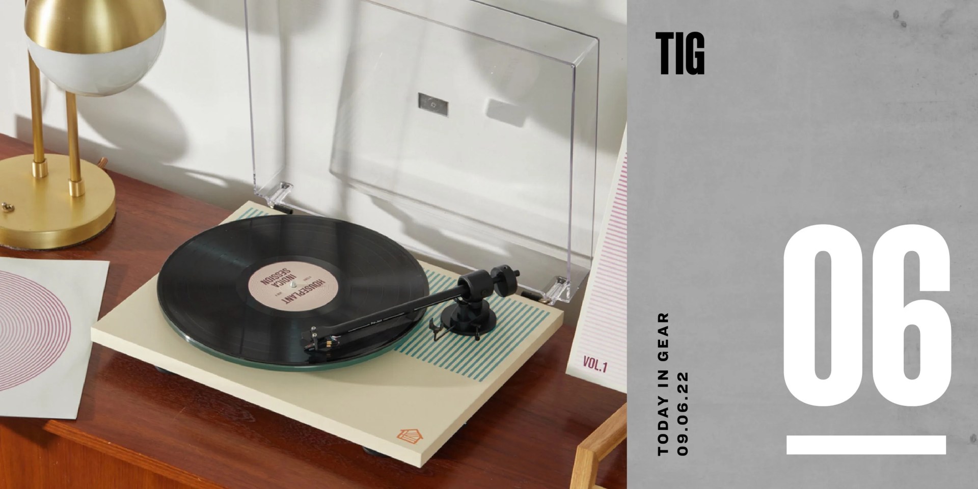today in gear september 6 2022 houseplant hp1 phono bt record player by project