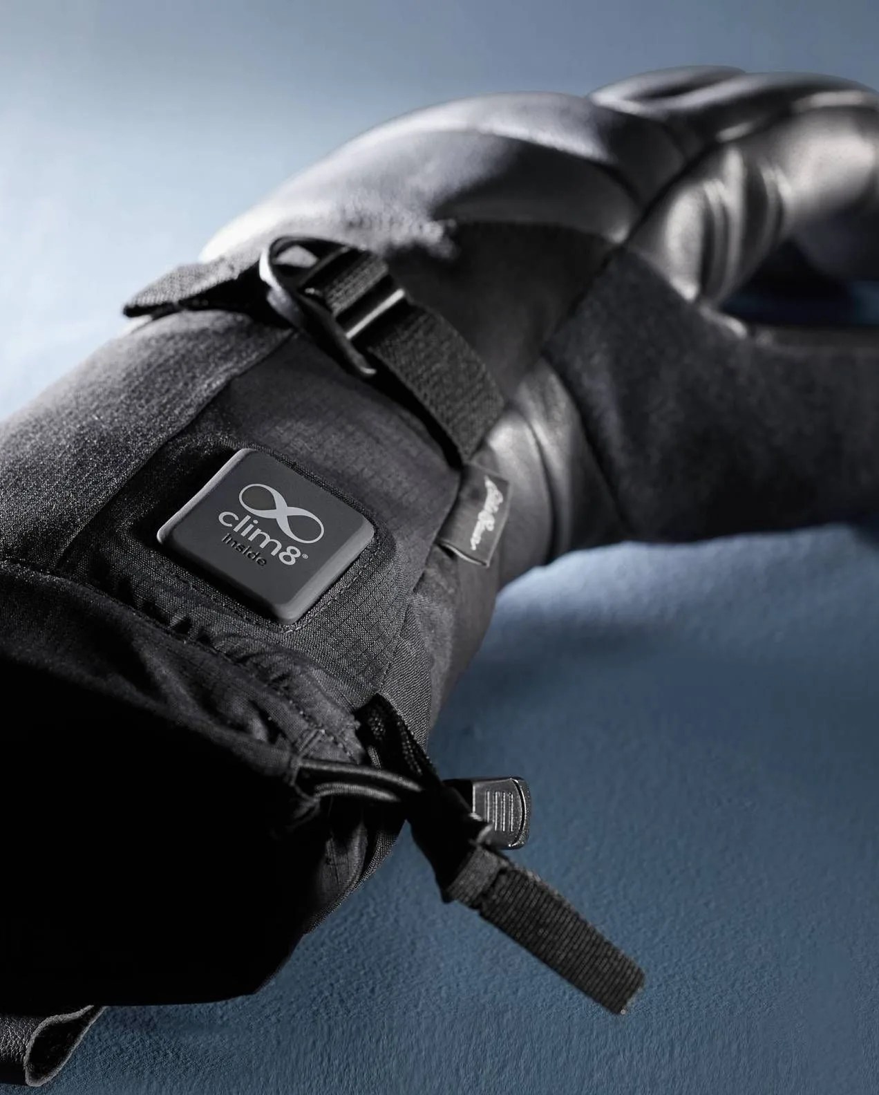 eddie bauer launches artificially intelligent heated gloves