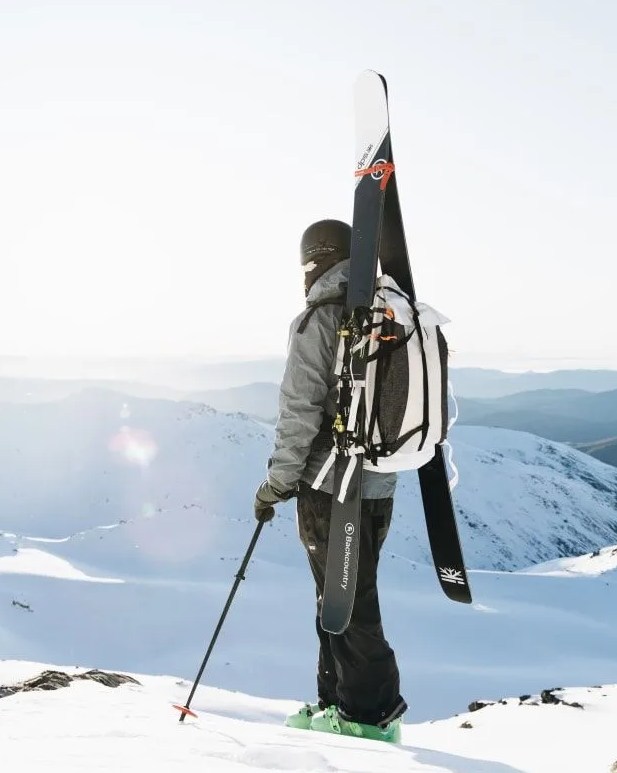 hyperlite mountain gear s headwall 55