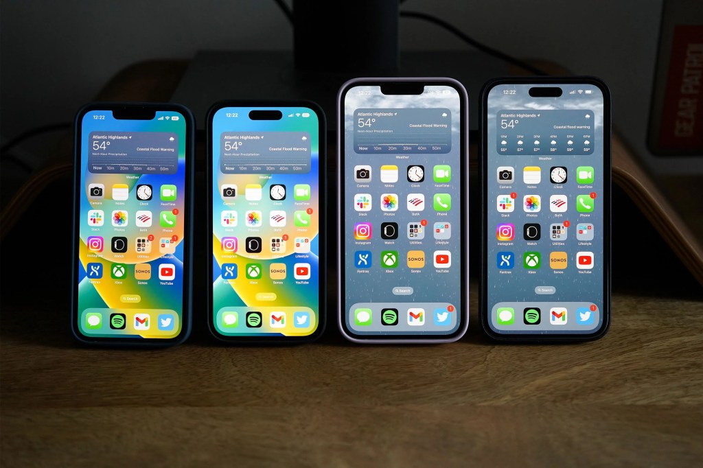 iPhone 14 Plus vs iPhone 14 Pro Max — this is the iPhone I'd choose