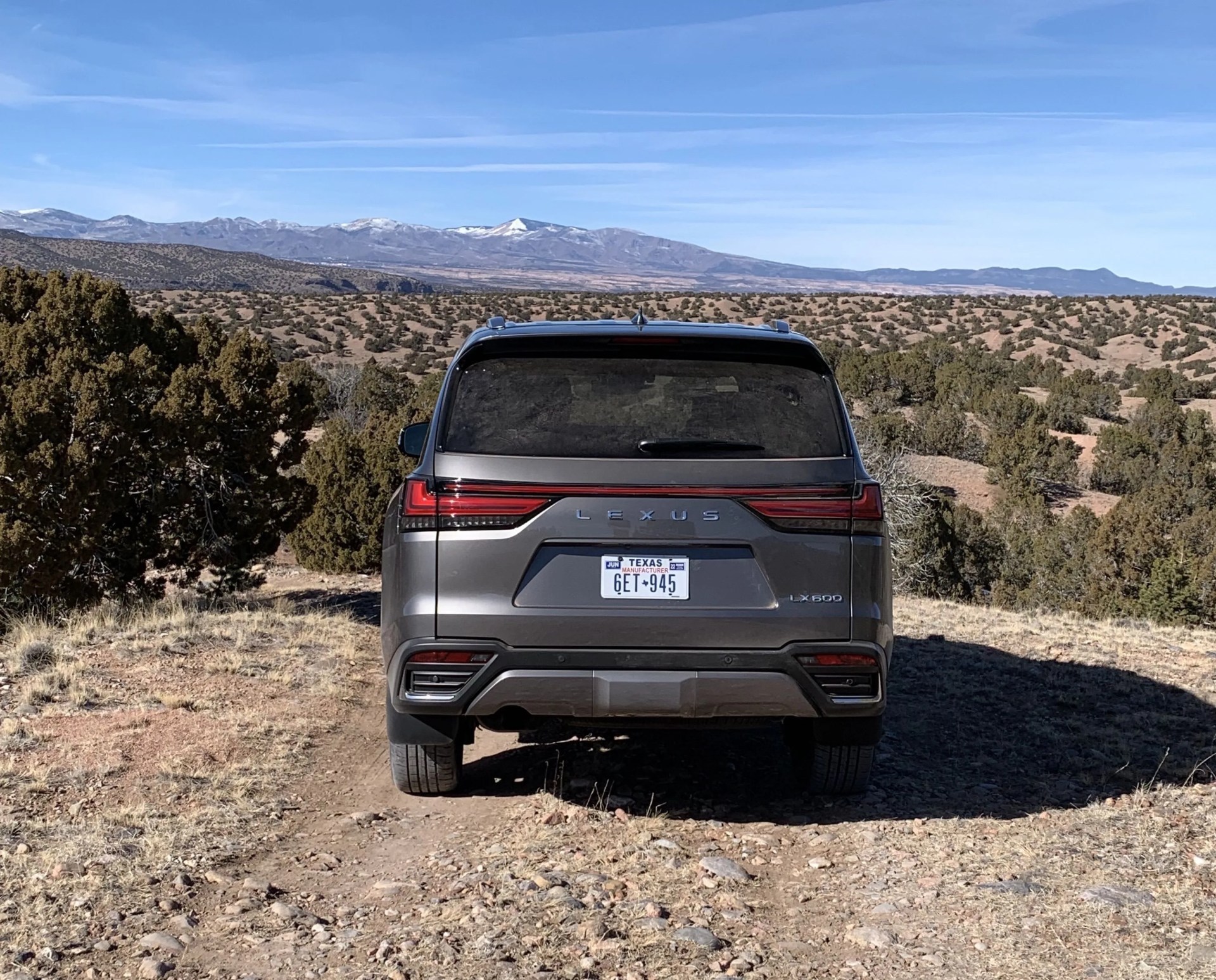 lexus lx 600