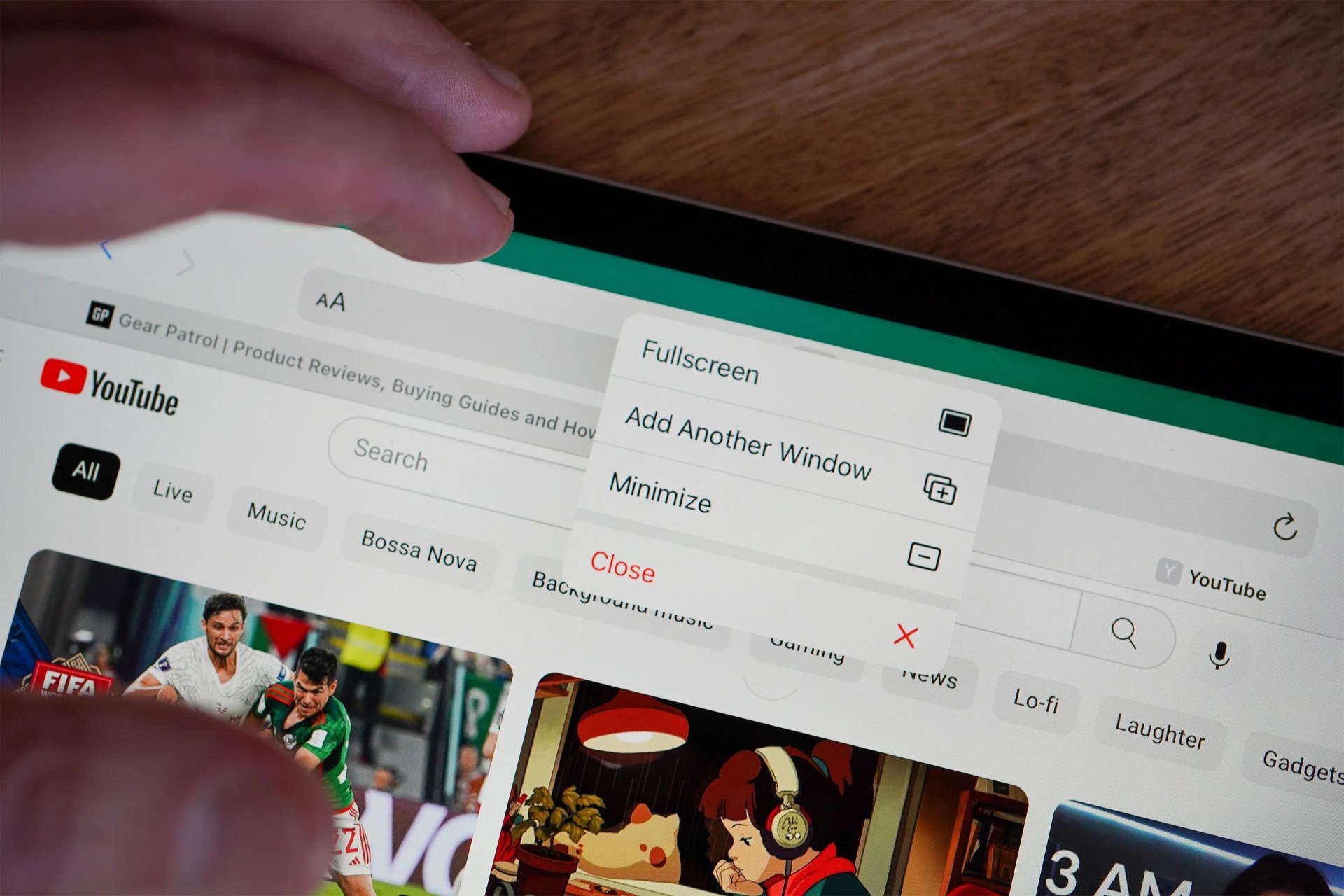 ipad stage manager feature