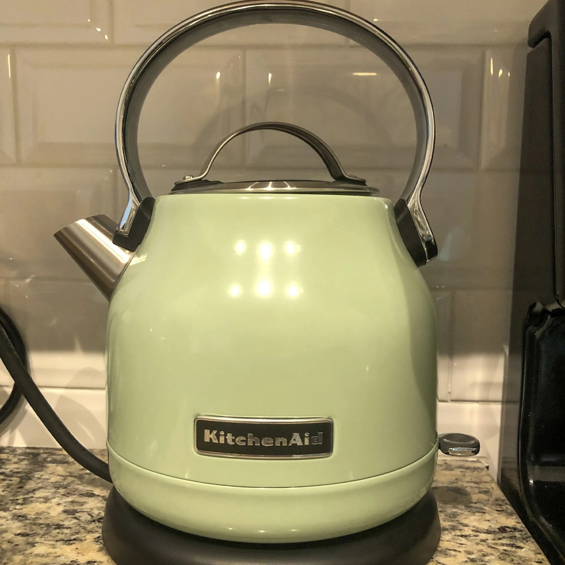 kitchenaid kek1222pt electric kettle