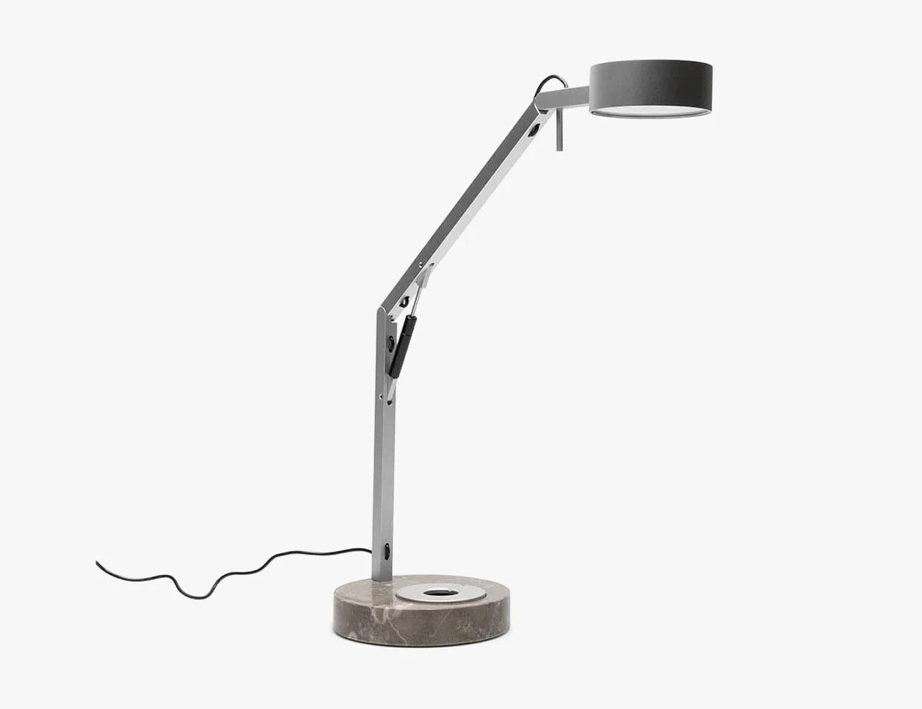 houseplant strut lamp
